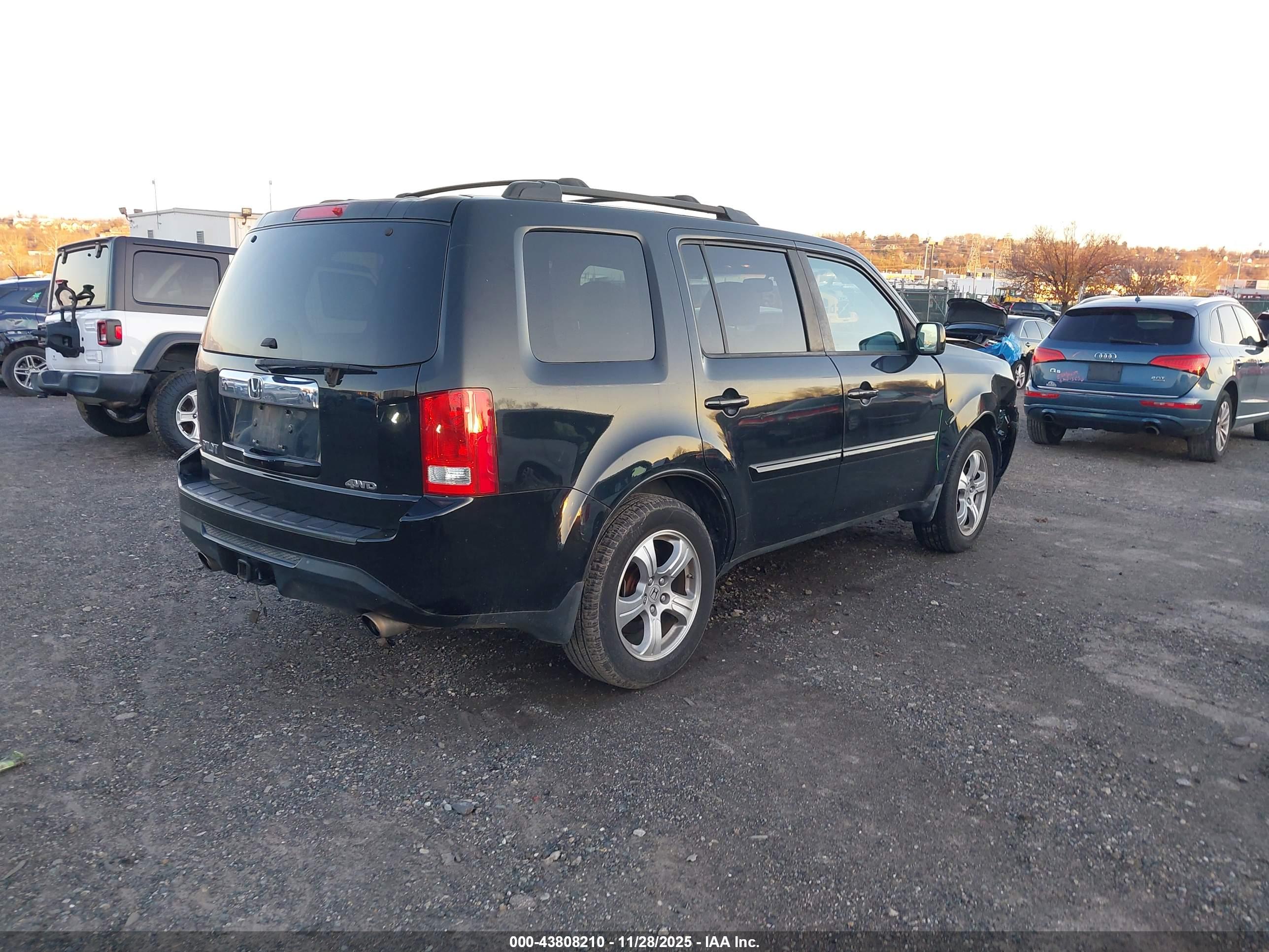 HONDA PILOT image 4
