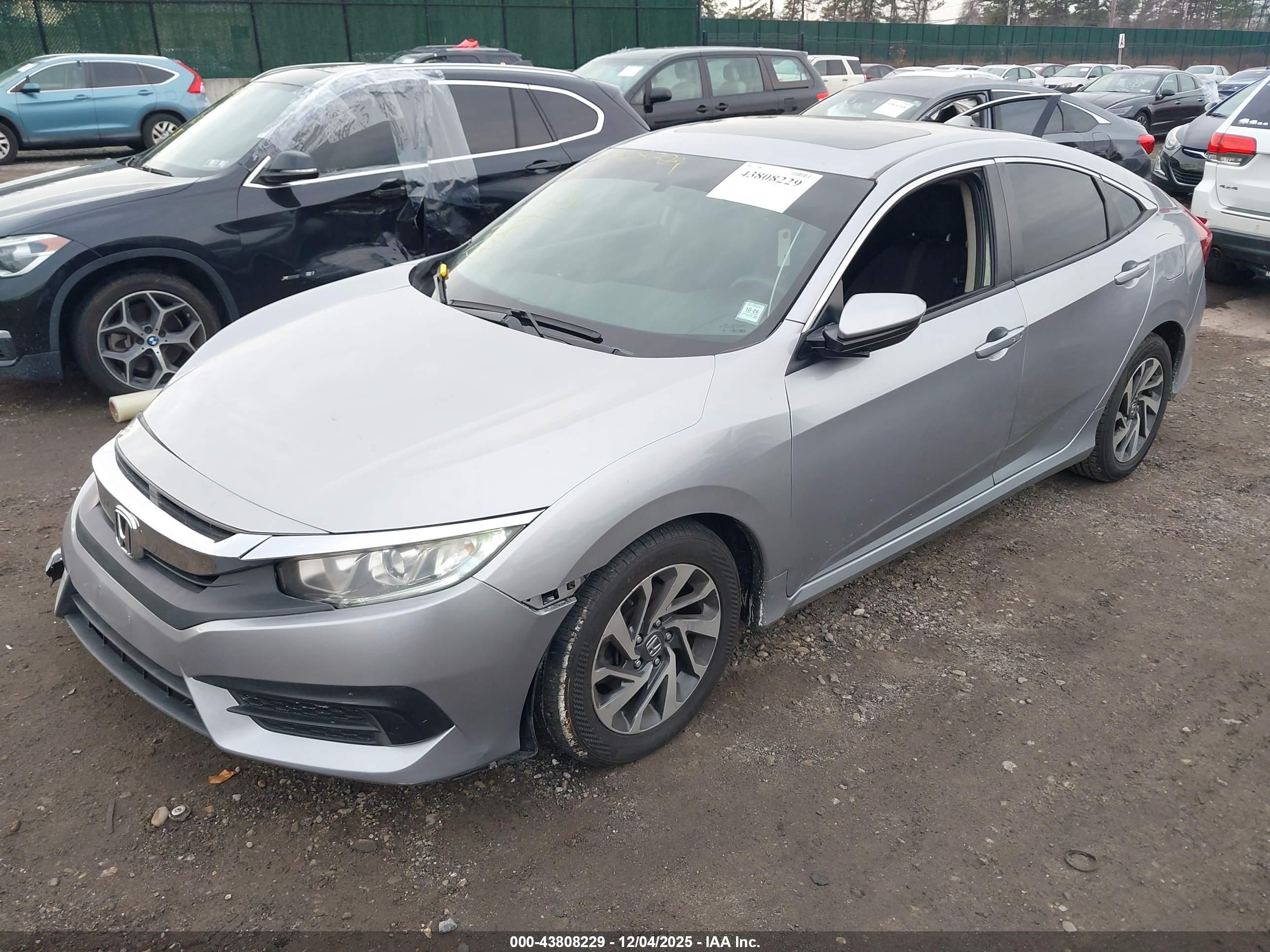HONDA CIVIC image 2