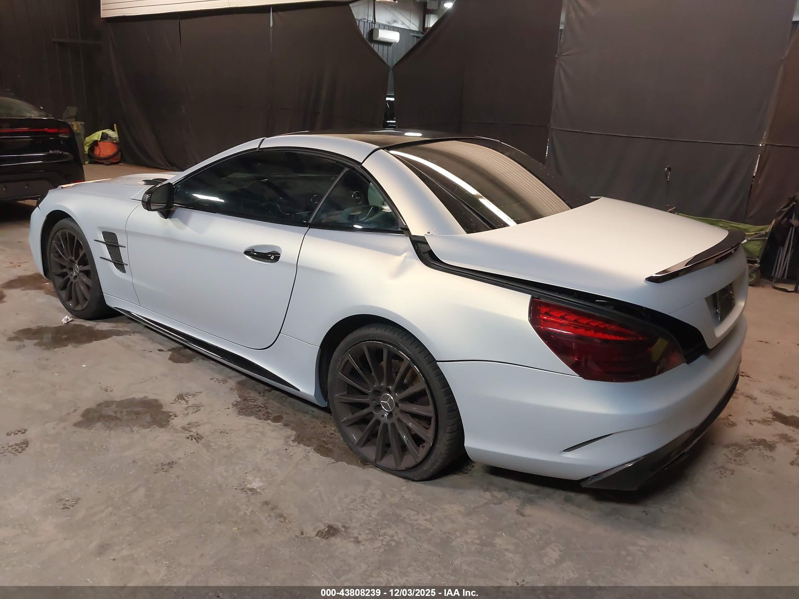 MERCEDES-BENZ SL image 3