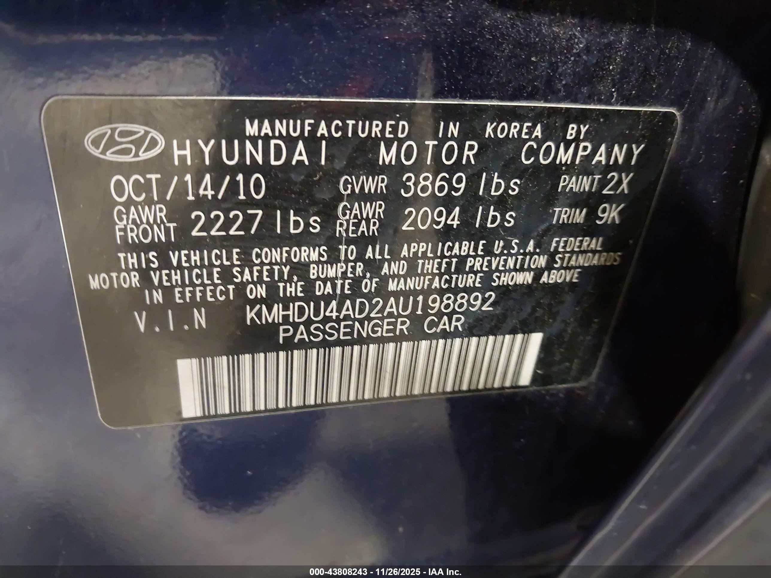 HYUNDAI ELANTRA image 9
