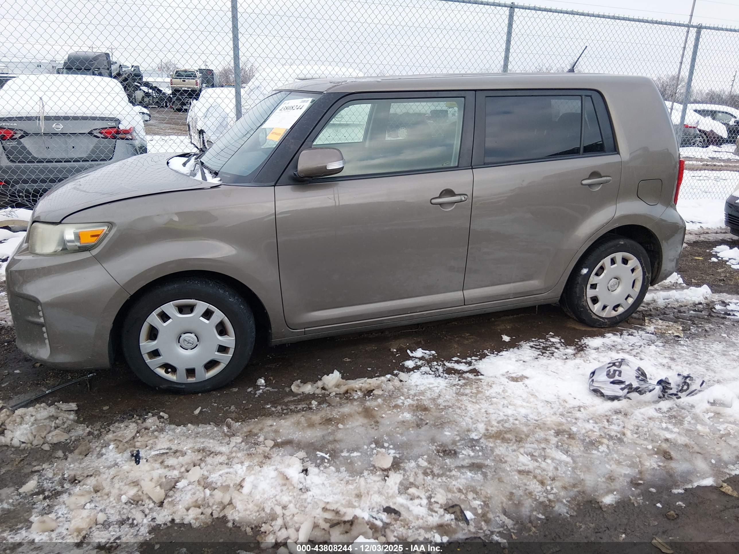 SCION XB image 2