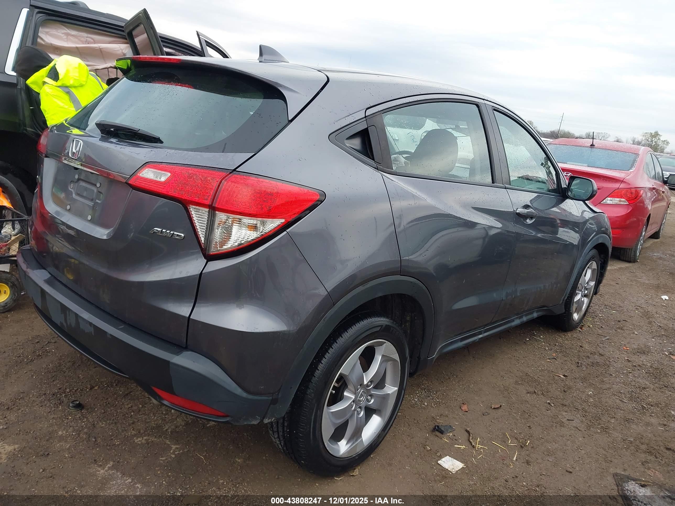 HONDA HR-V image 4