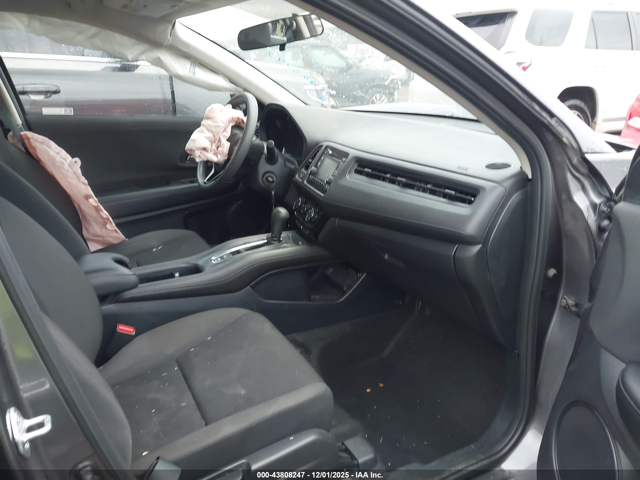 HONDA HR-V image 5
