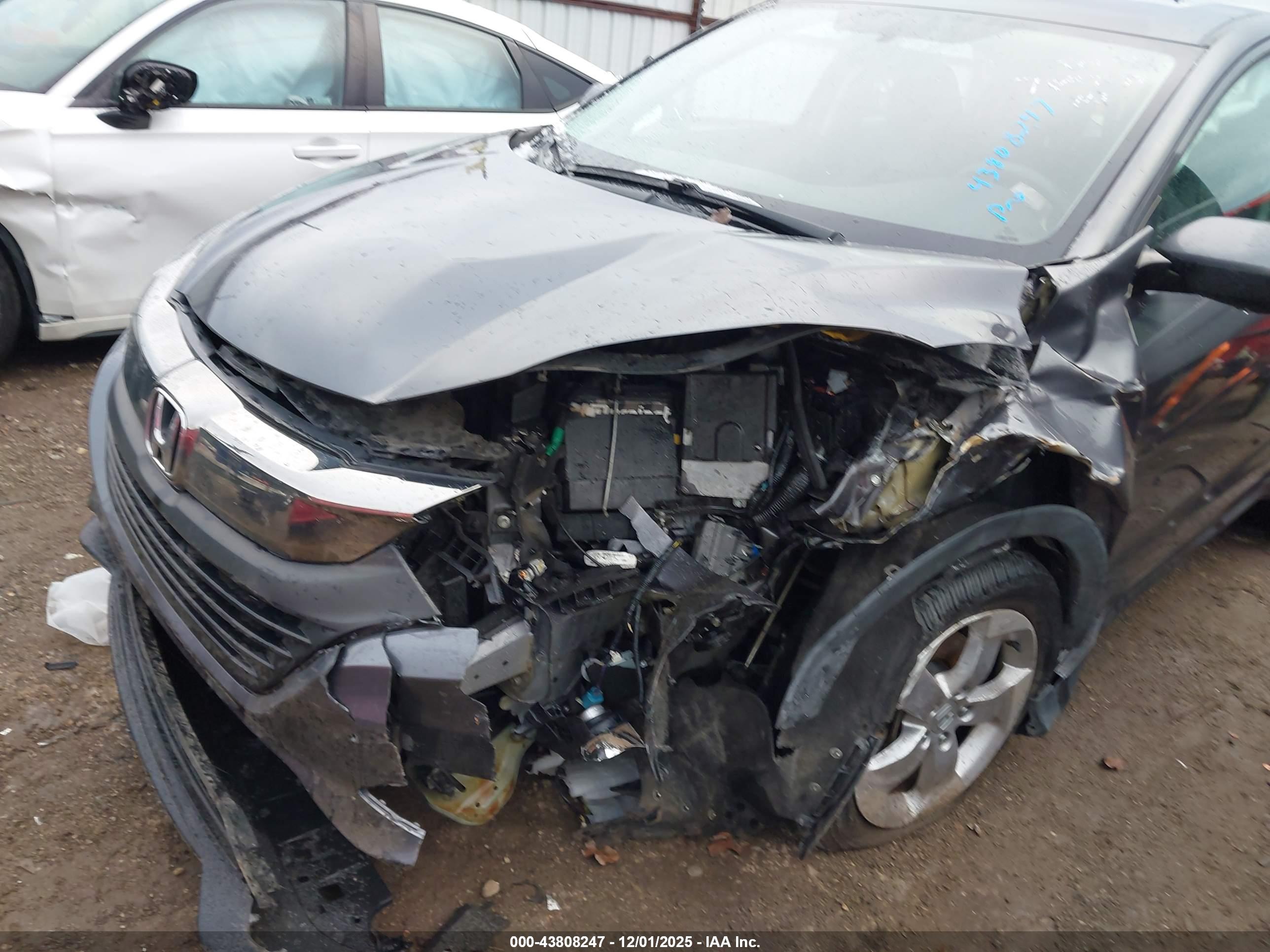 HONDA HR-V image 6