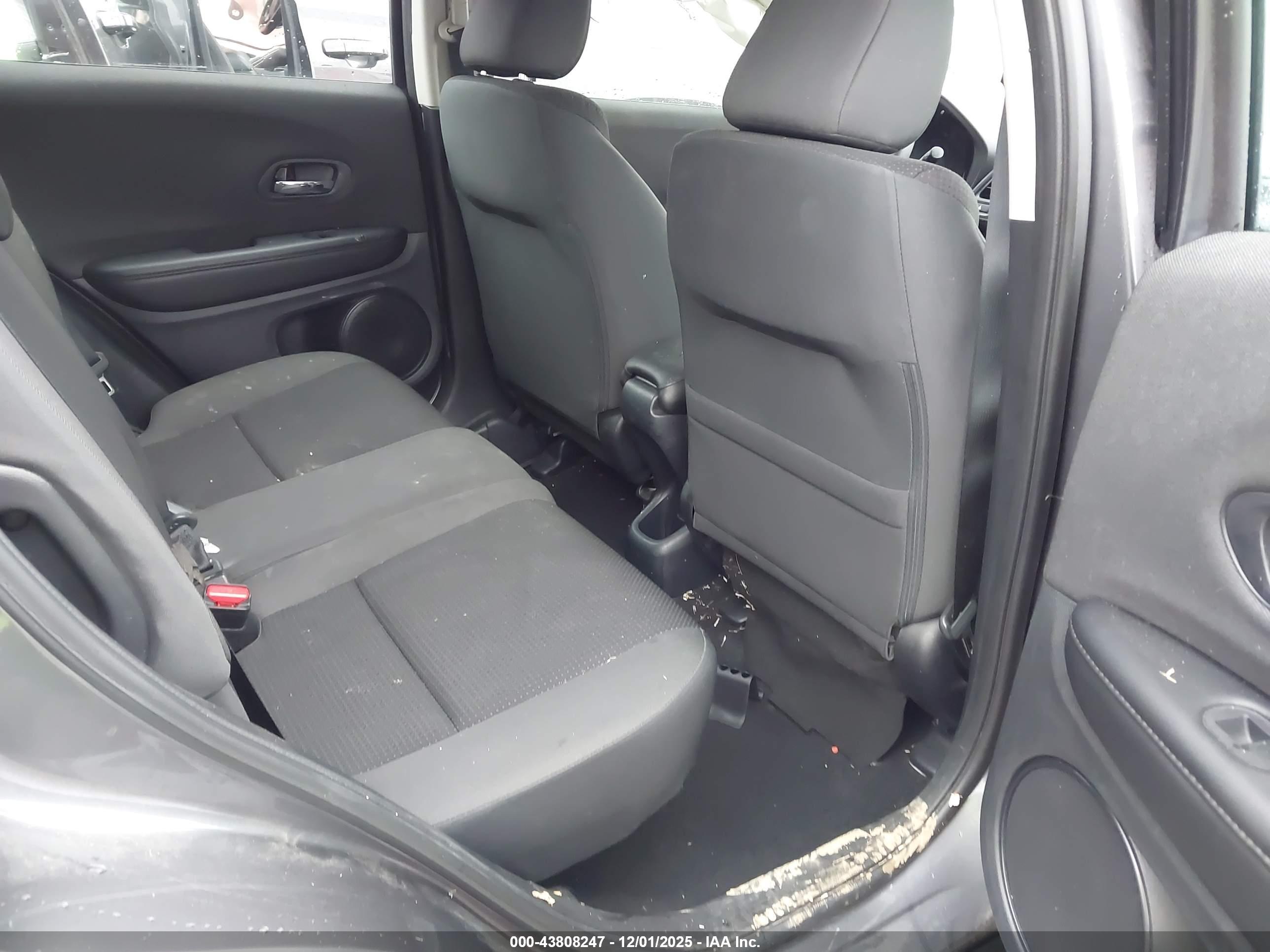 HONDA HR-V image 8