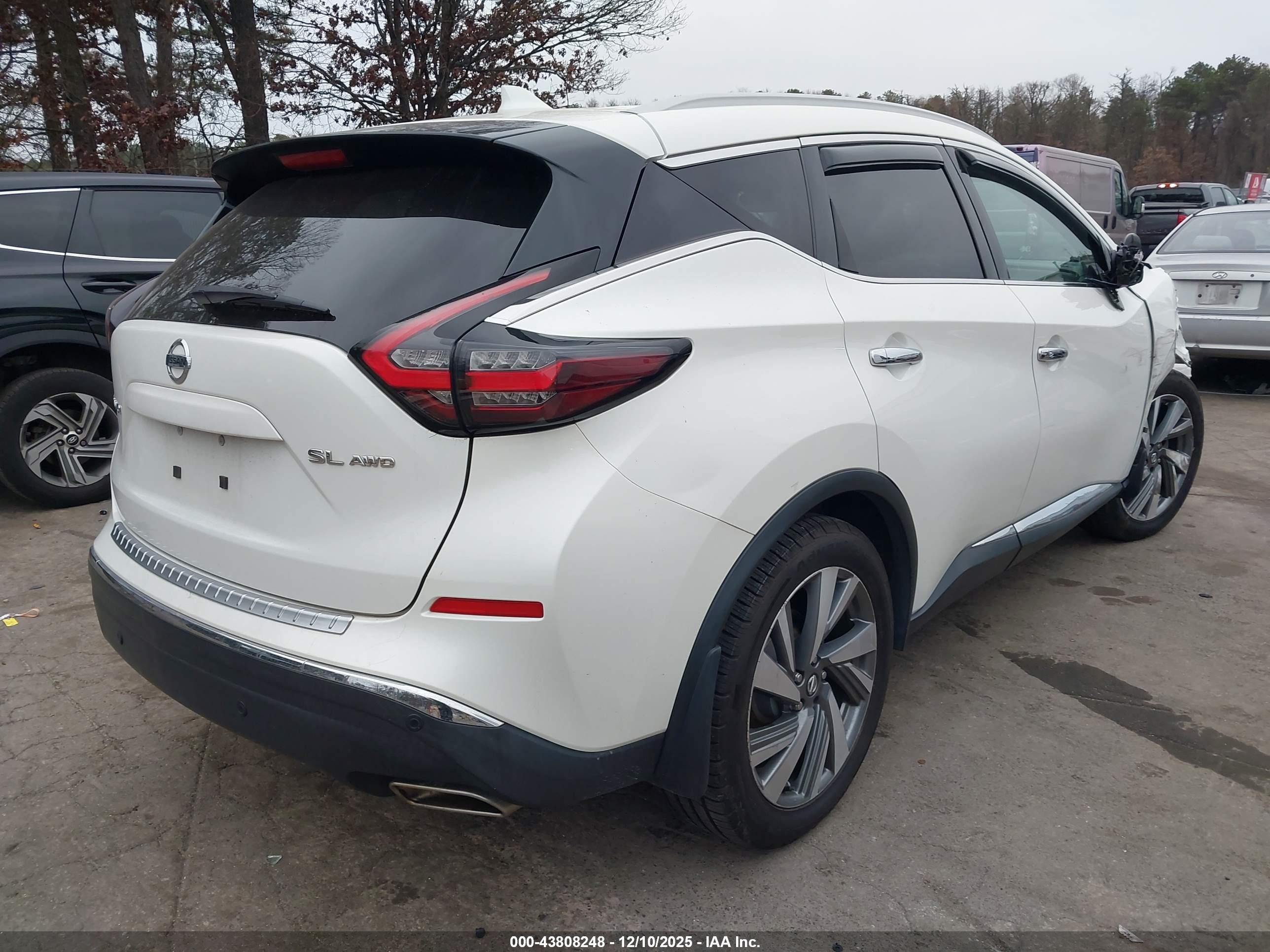 NISSAN MURANO image 4