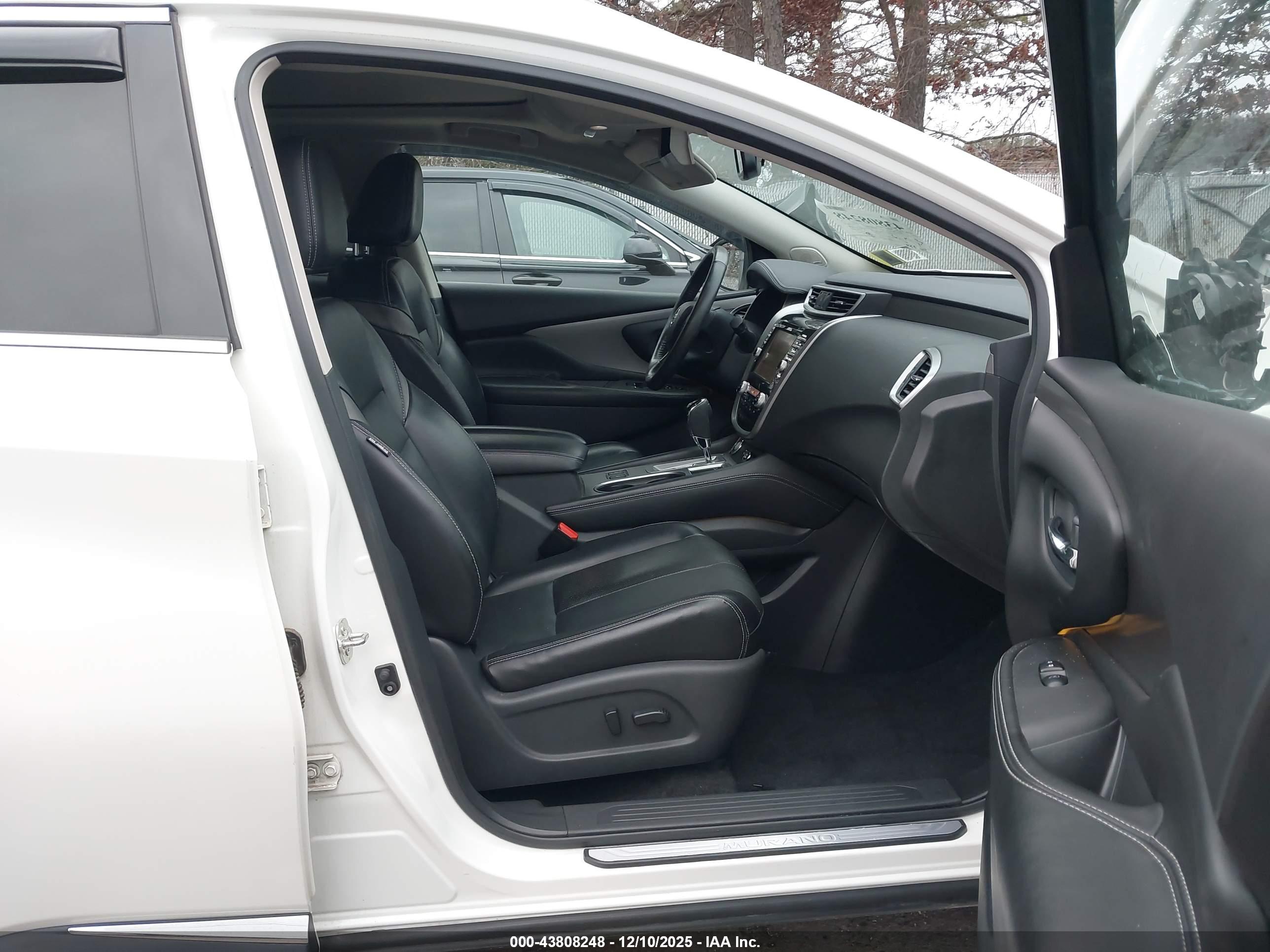 NISSAN MURANO image 5
