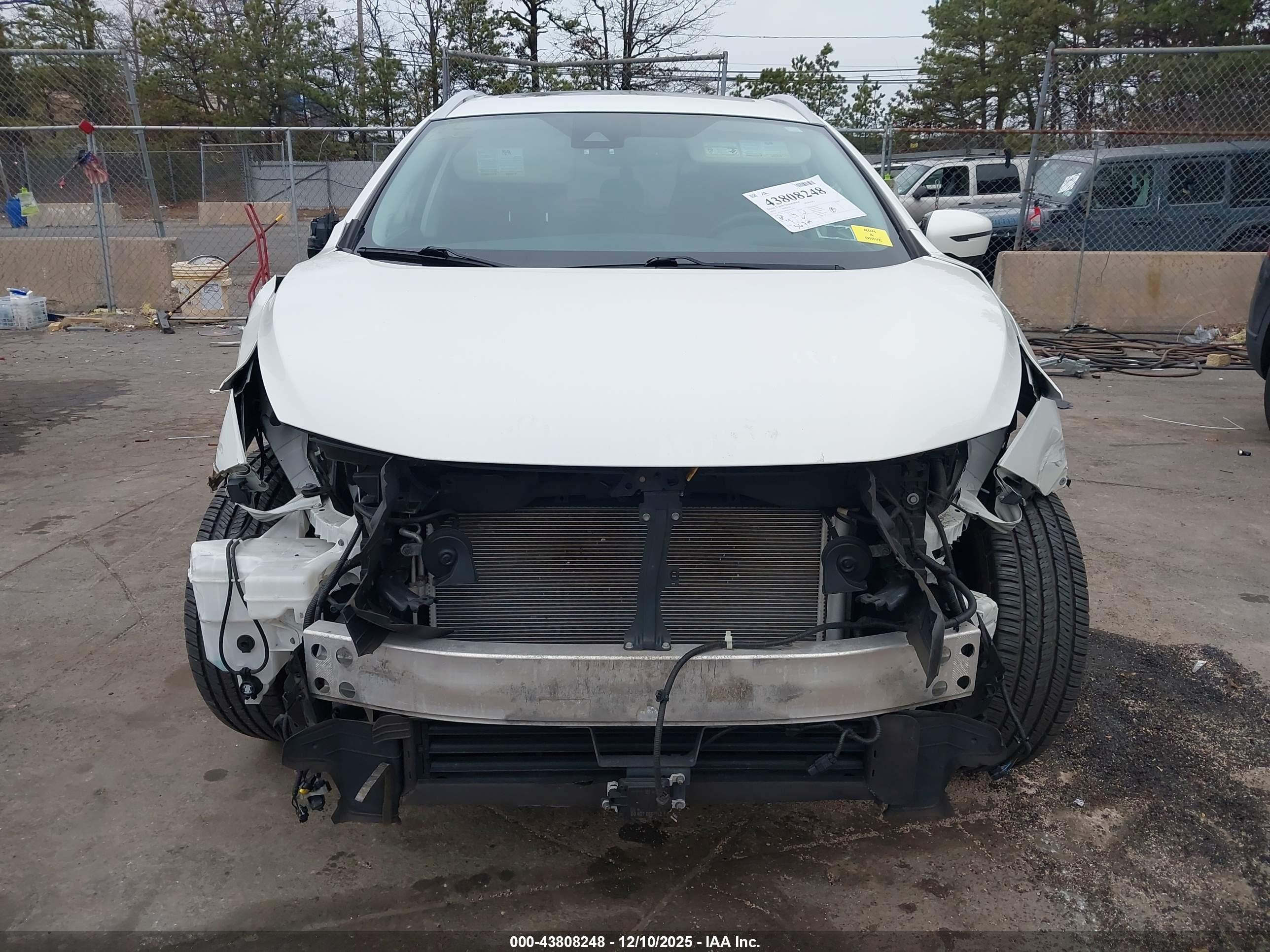 NISSAN MURANO image 6