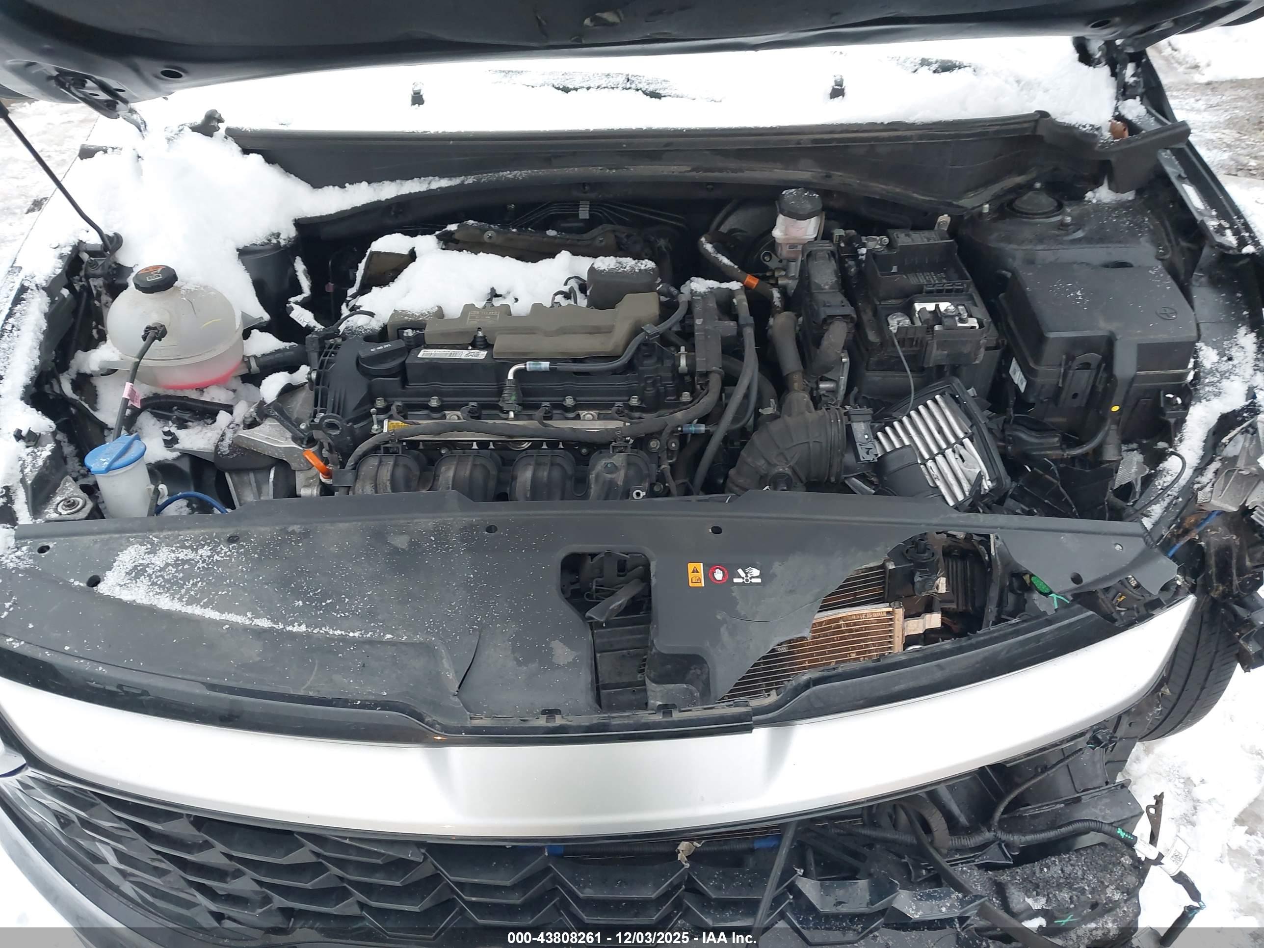 KIA SPORTAGE image 10