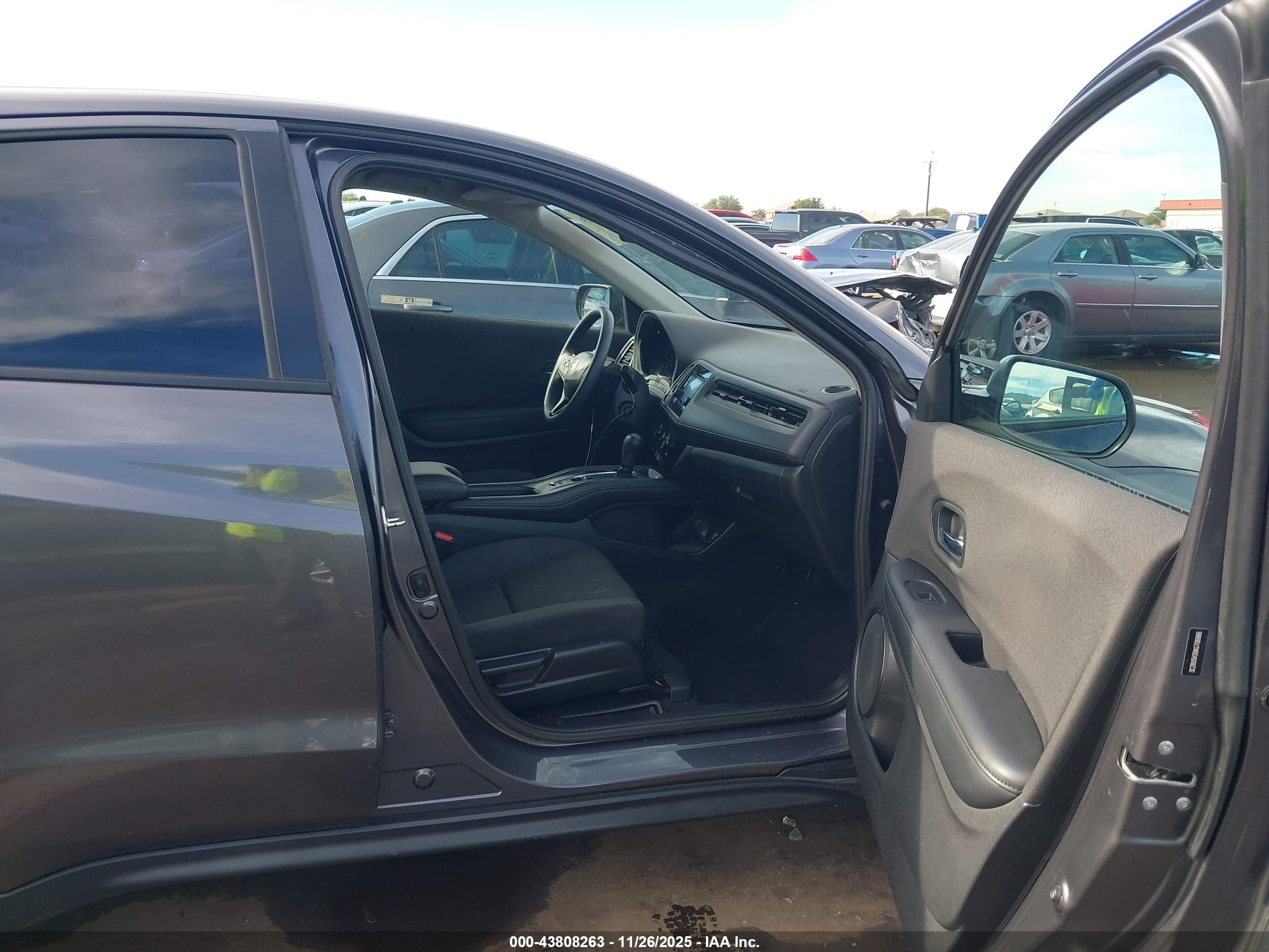 HONDA HR-V image 5