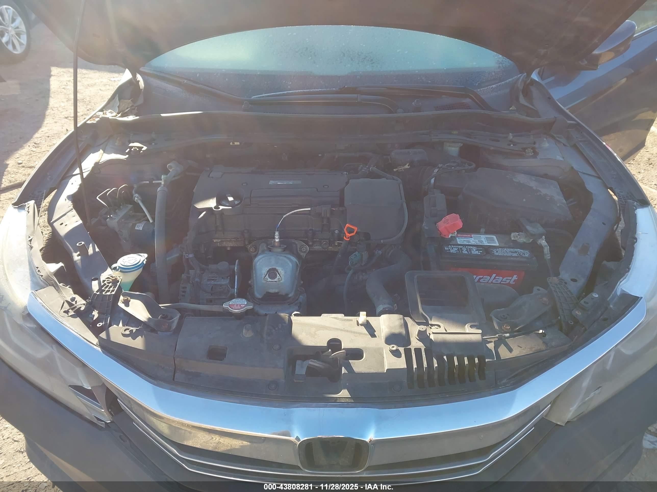 HONDA ACCORD image 10