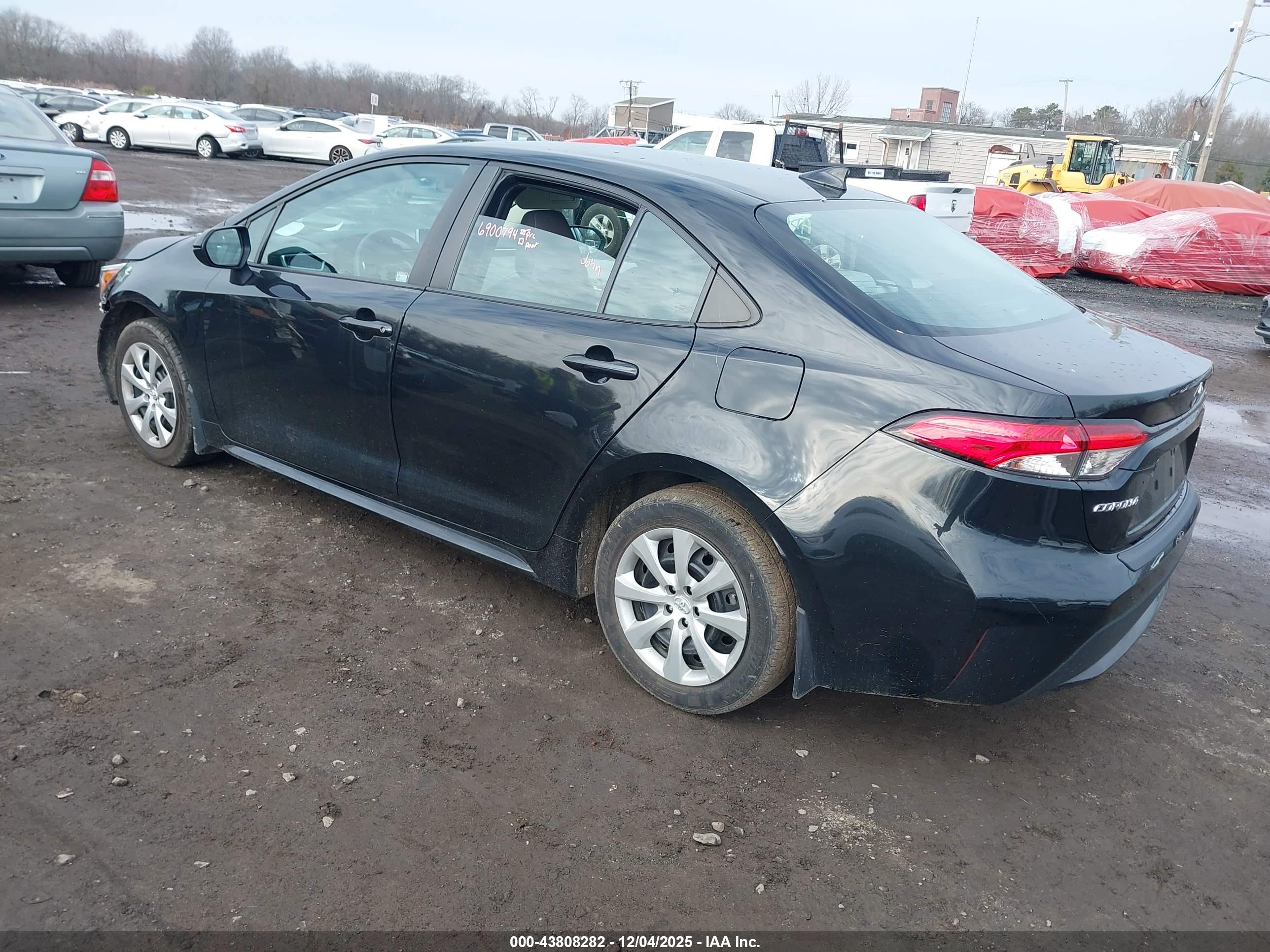 TOYOTA COROLLA image 3