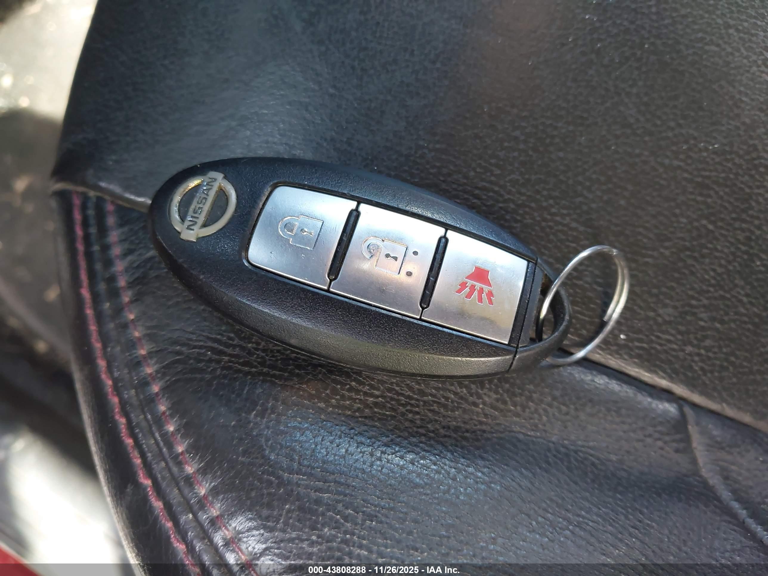 NISSAN JUKE image 11