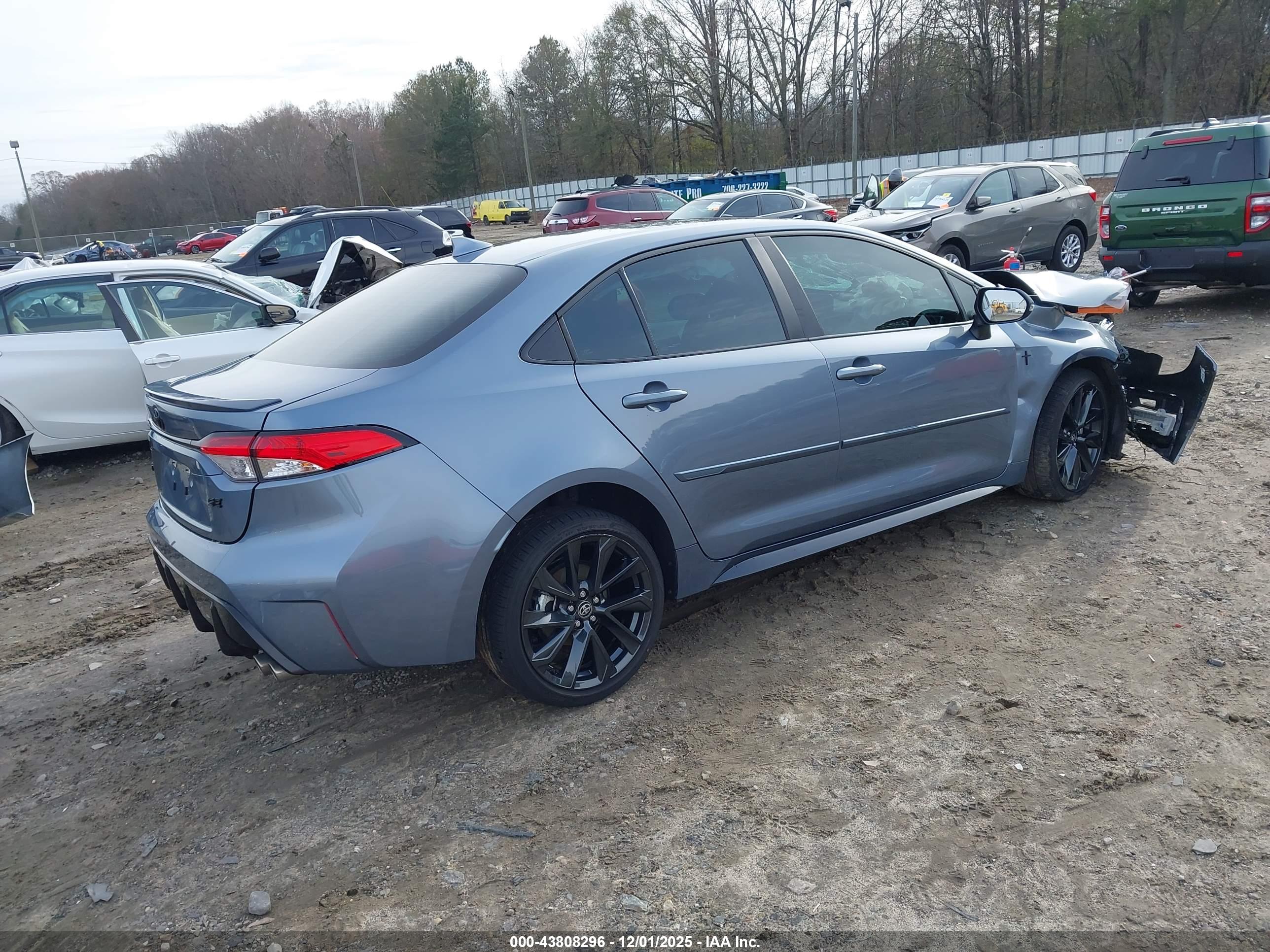TOYOTA COROLLA image 4