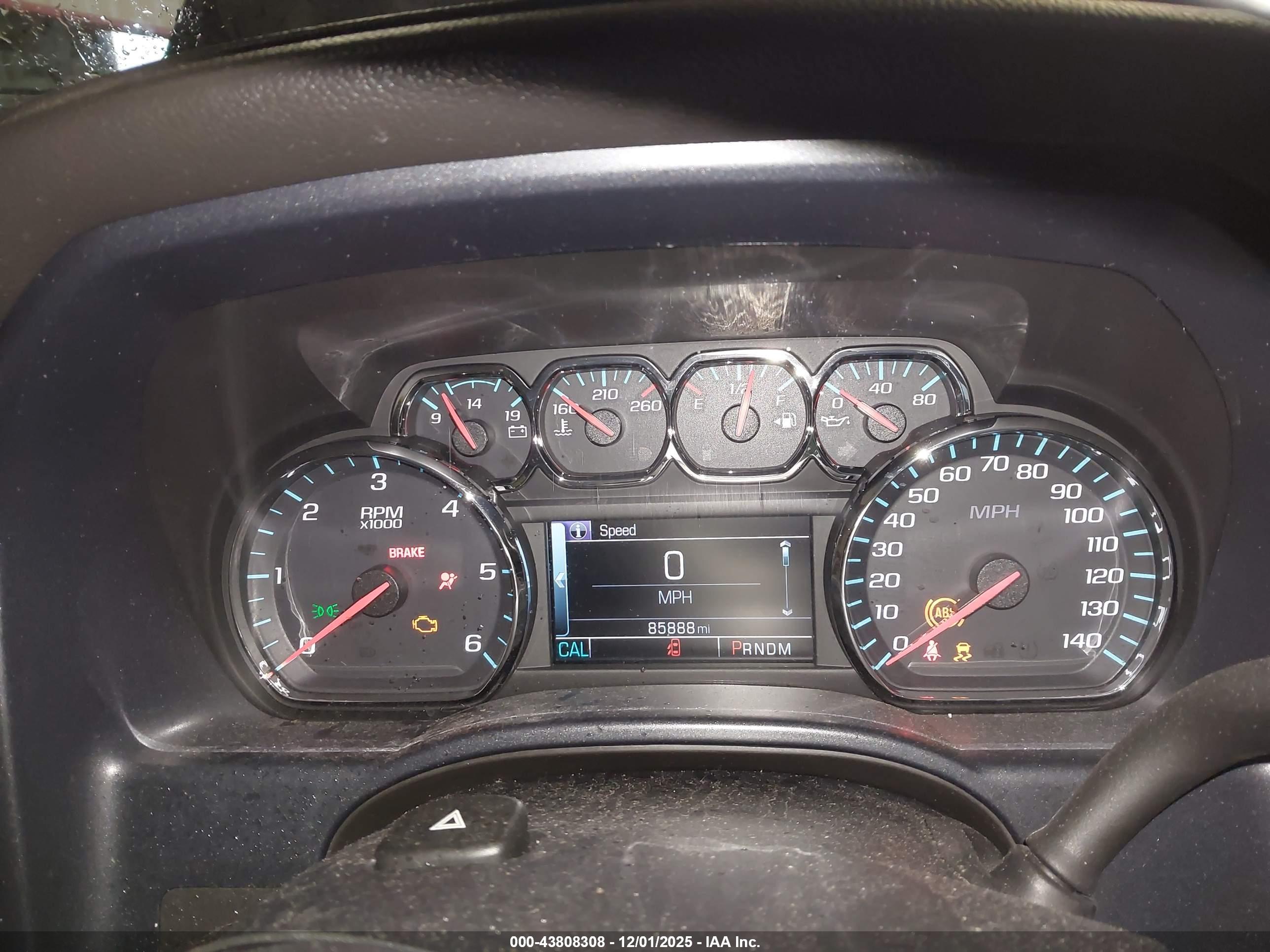 CHEVROLET SILVERADO image 7