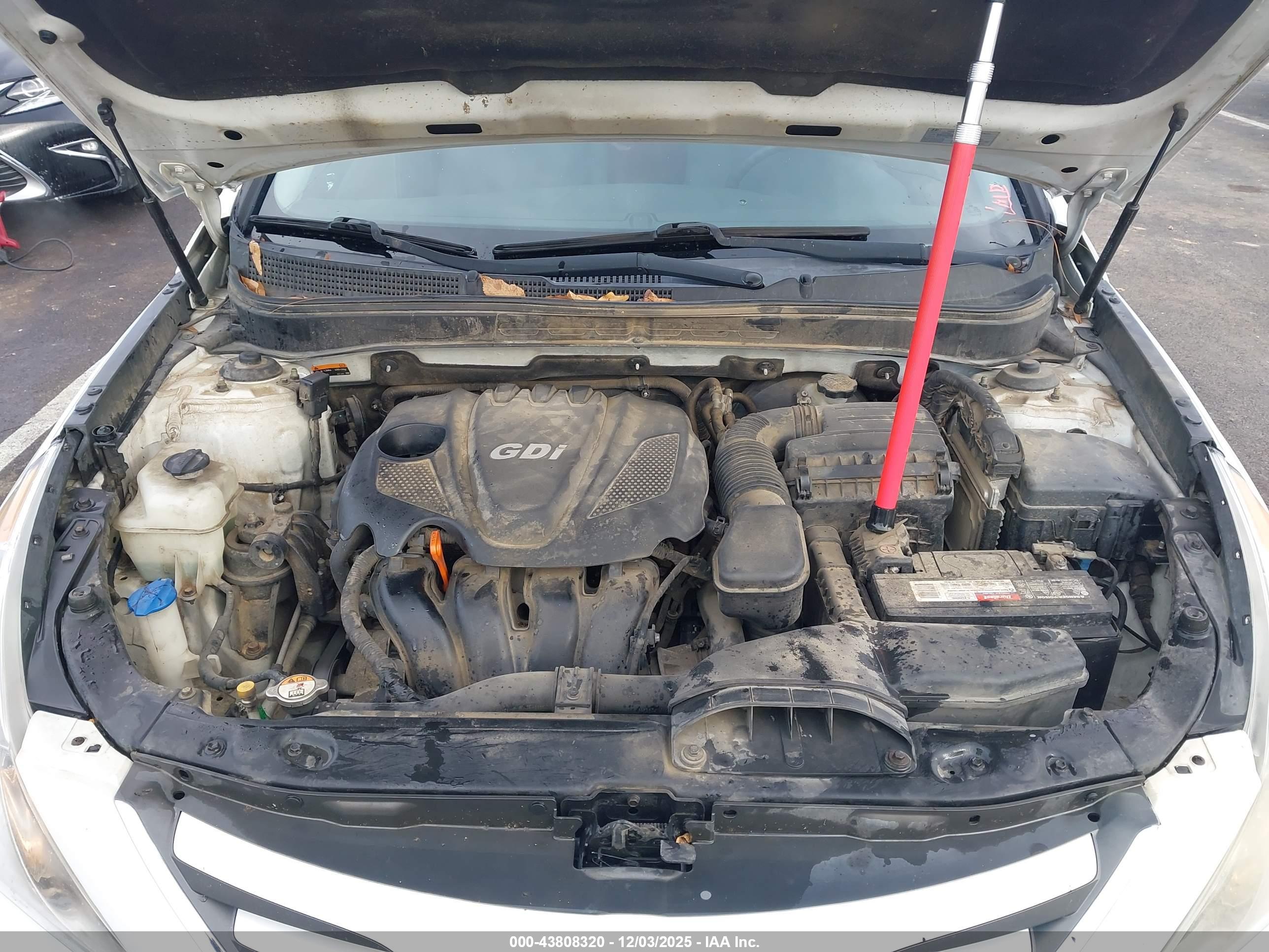 HYUNDAI SONATA image 10