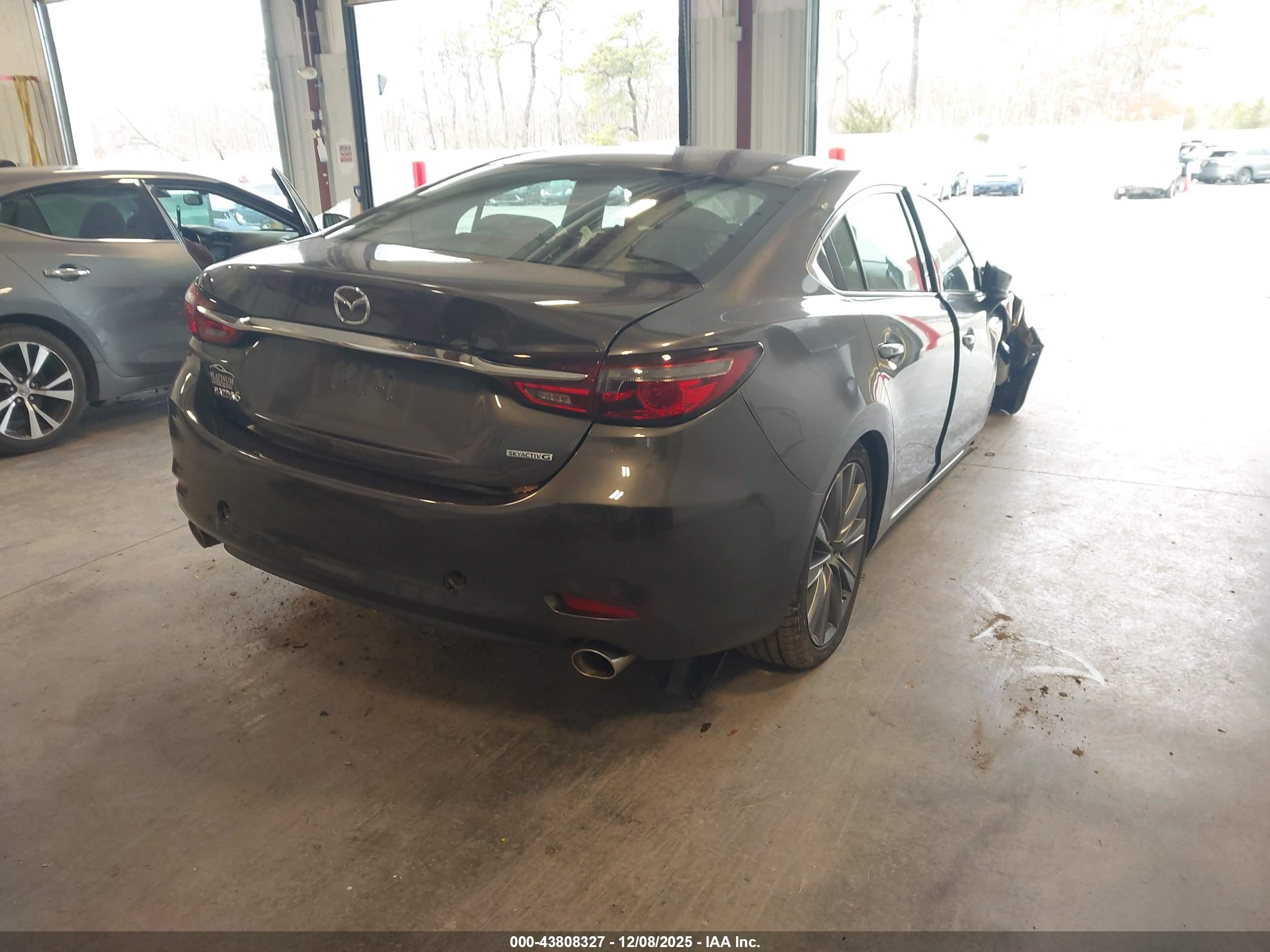 MAZDA MAZDA6 image 4