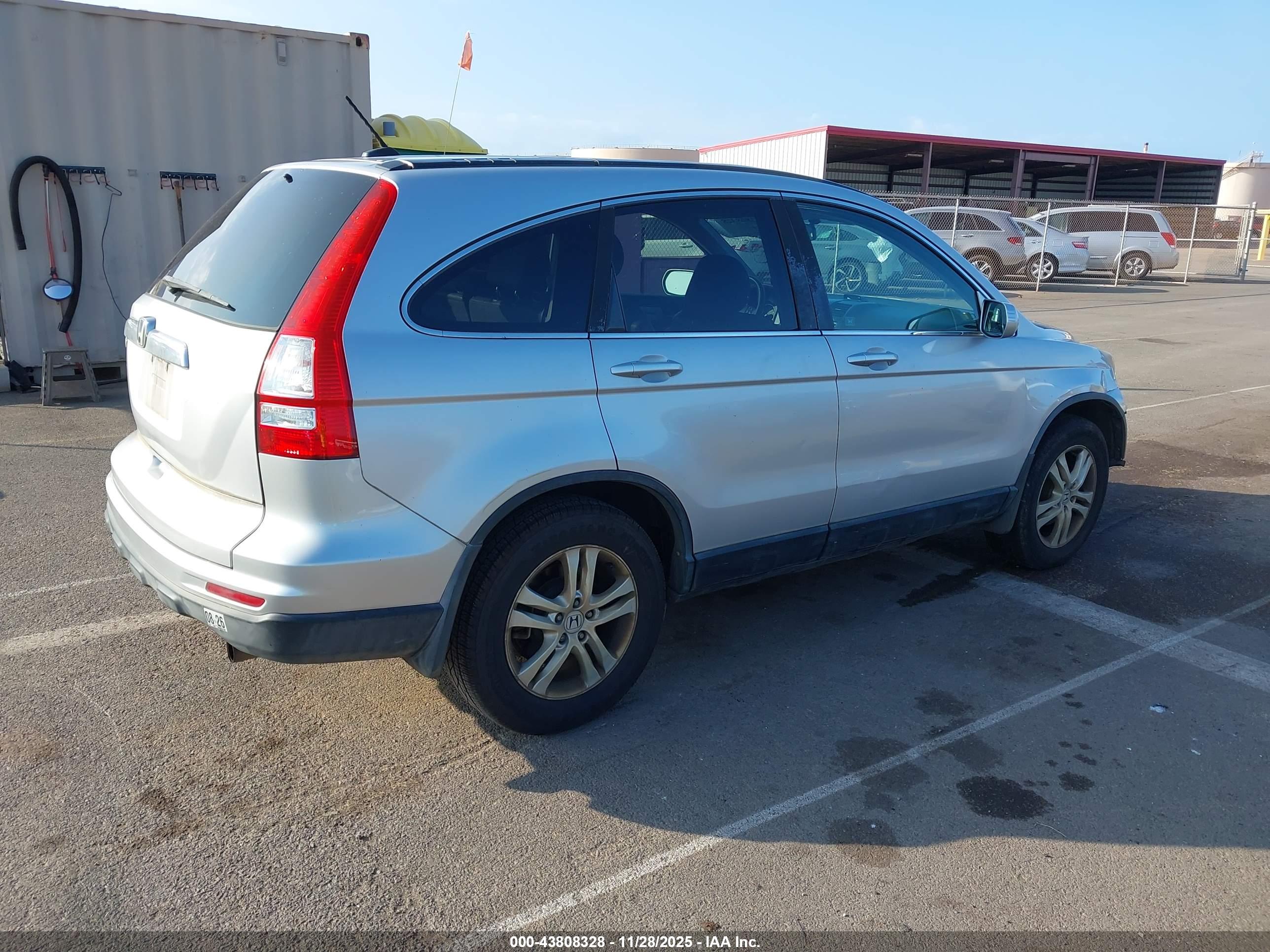 HONDA CR-V image 4