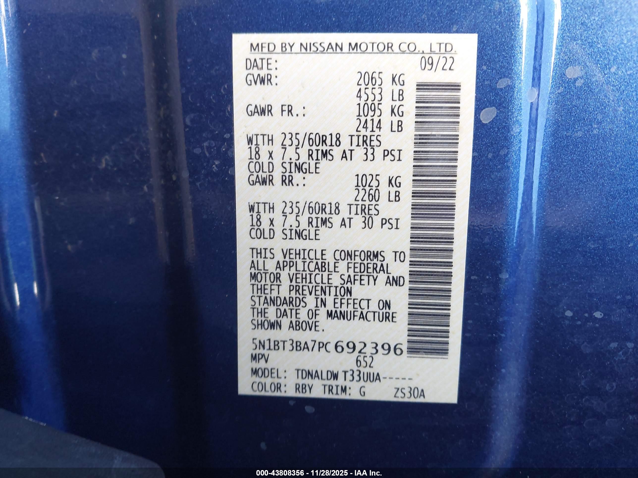 NISSAN ROGUE image 9