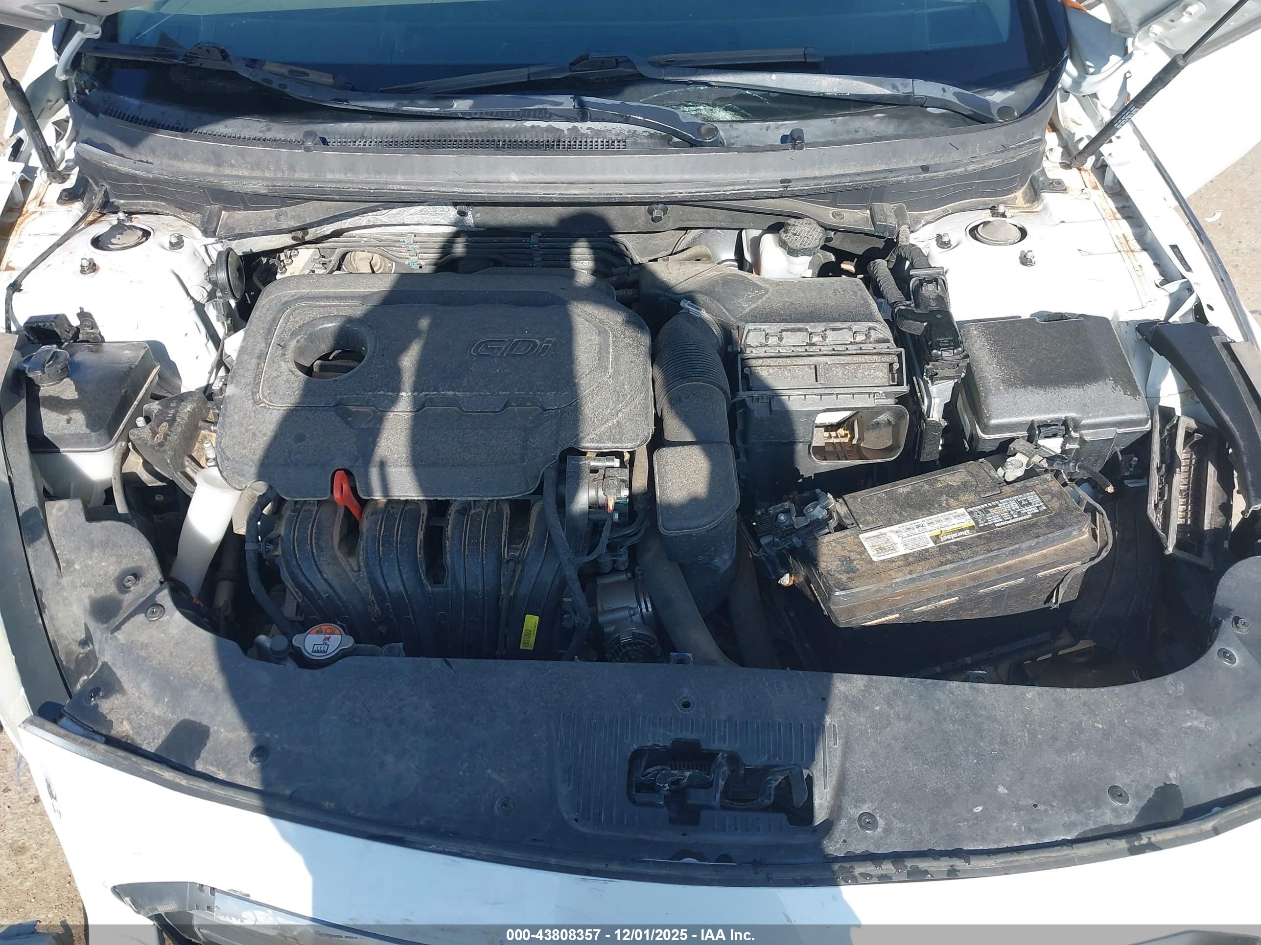 HYUNDAI SONATA image 10