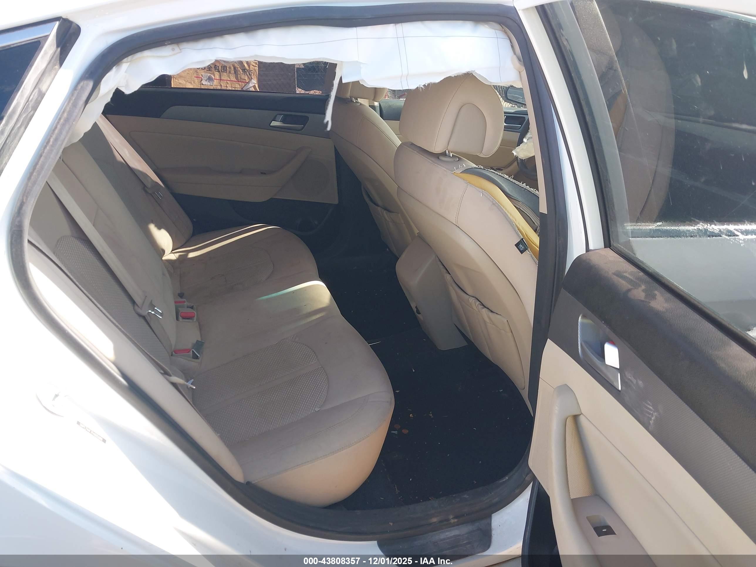 HYUNDAI SONATA image 8
