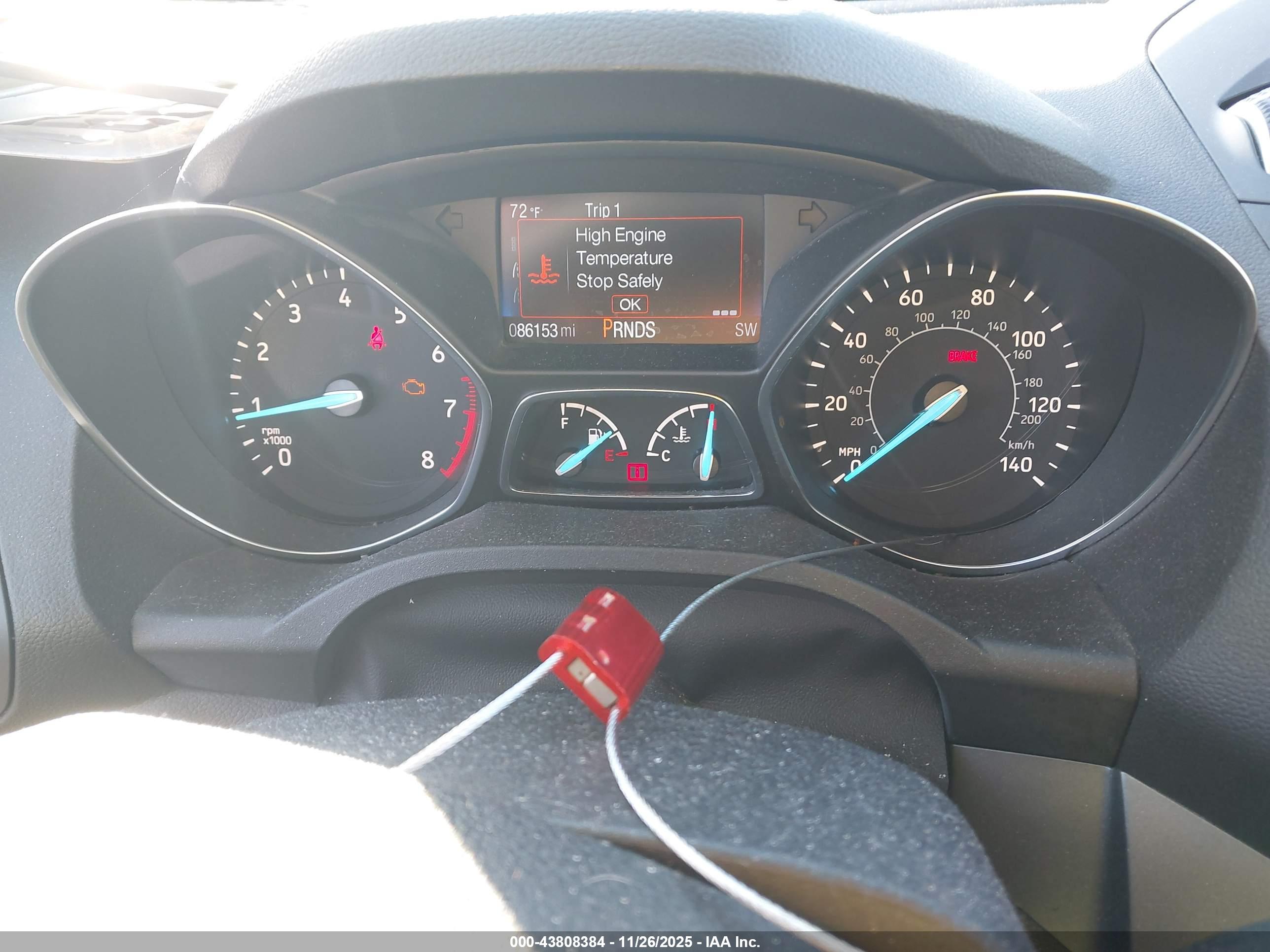 FORD ESCAPE image 7