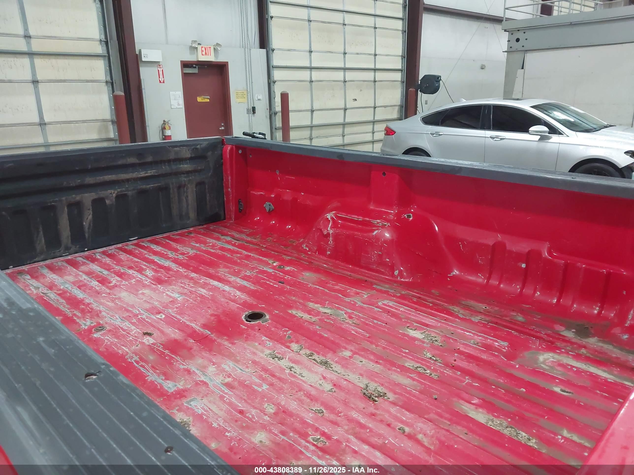 FORD F-250 image 8