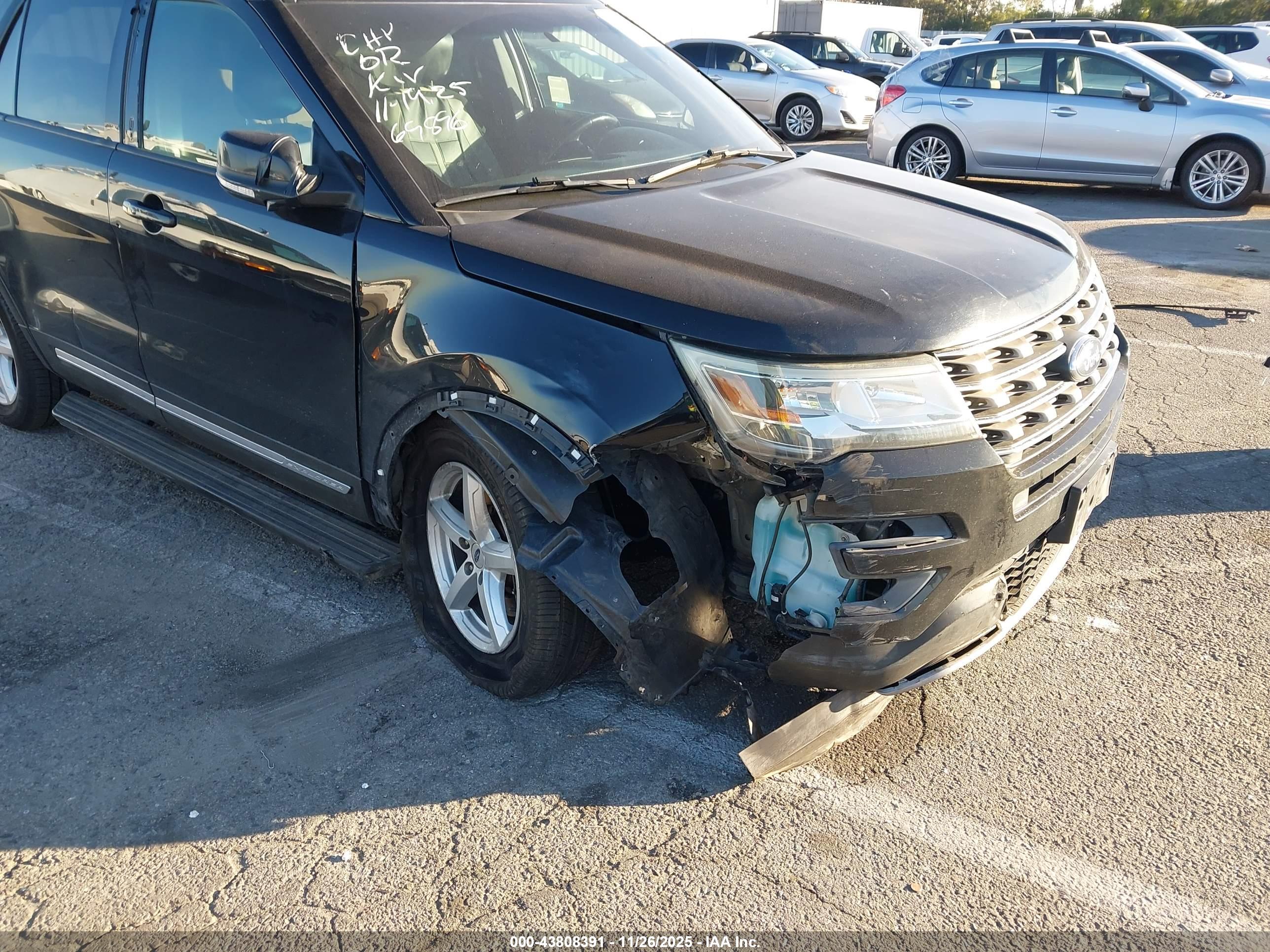 FORD EXPLORER image 6