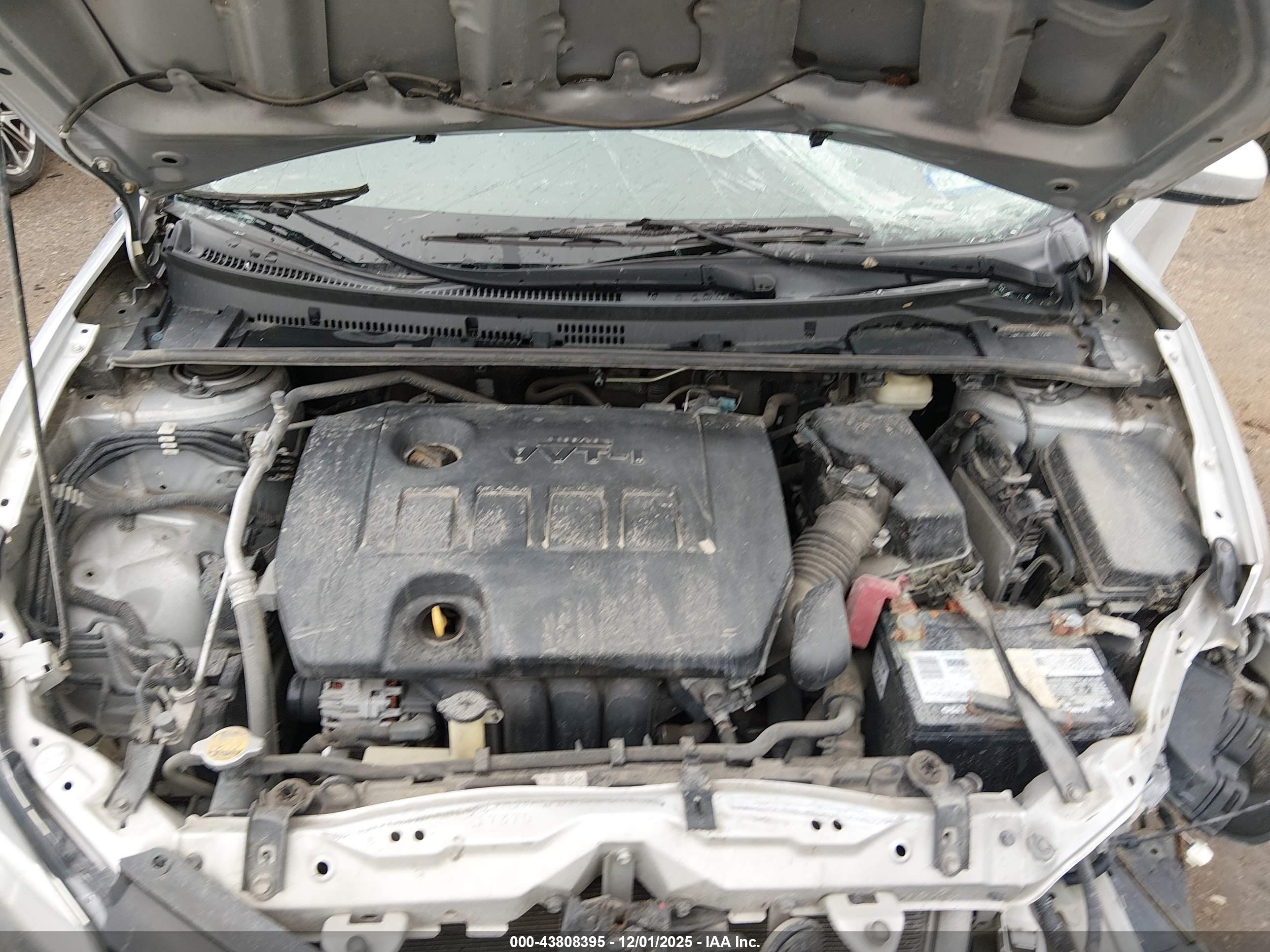 TOYOTA COROLLA image 10