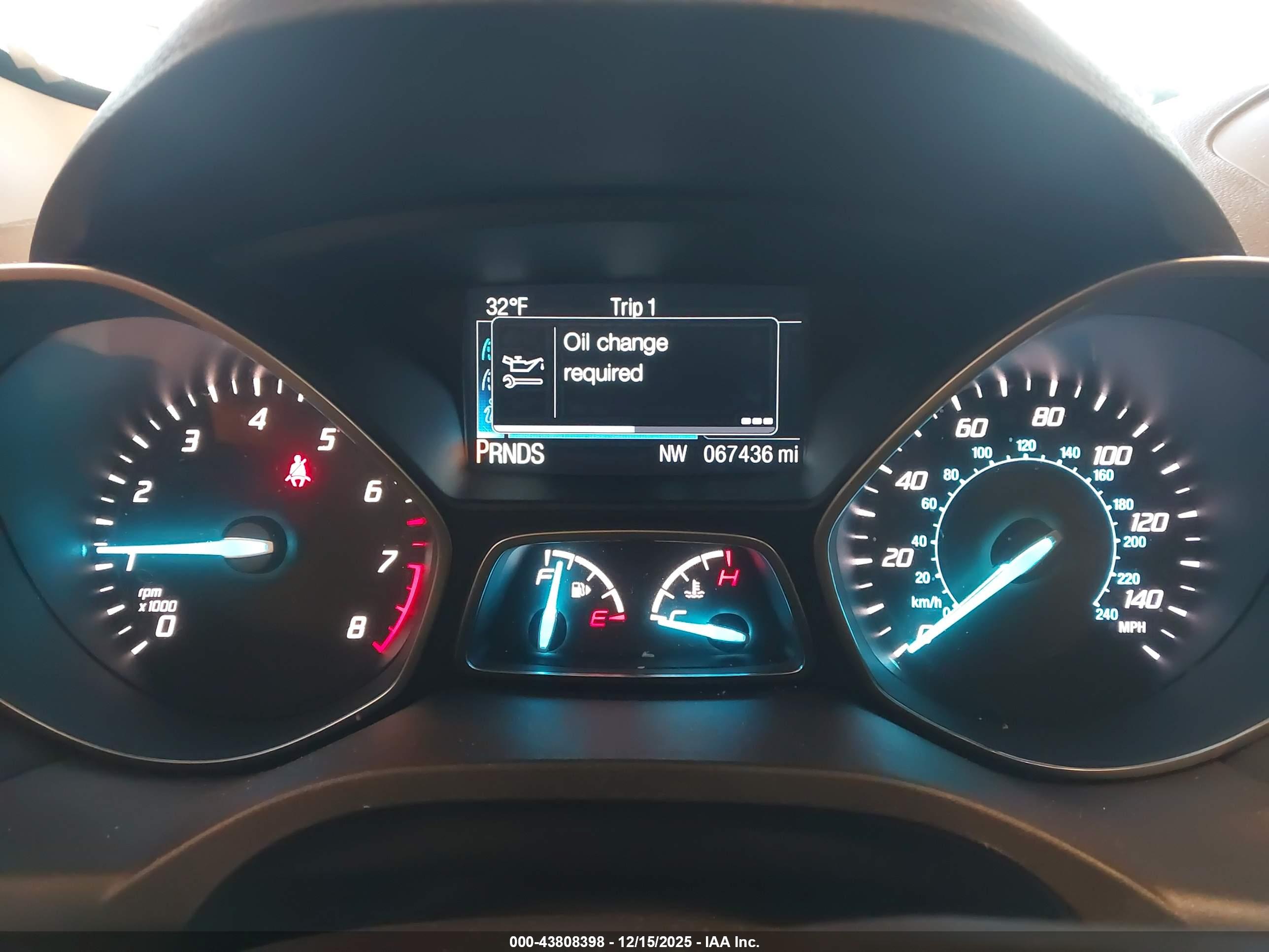 FORD ESCAPE image 7
