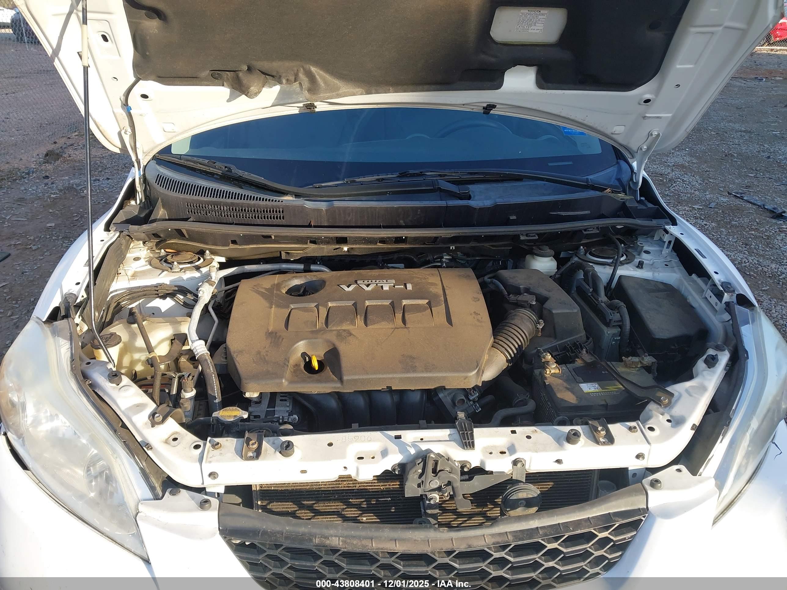 TOYOTA MATRIX image 10
