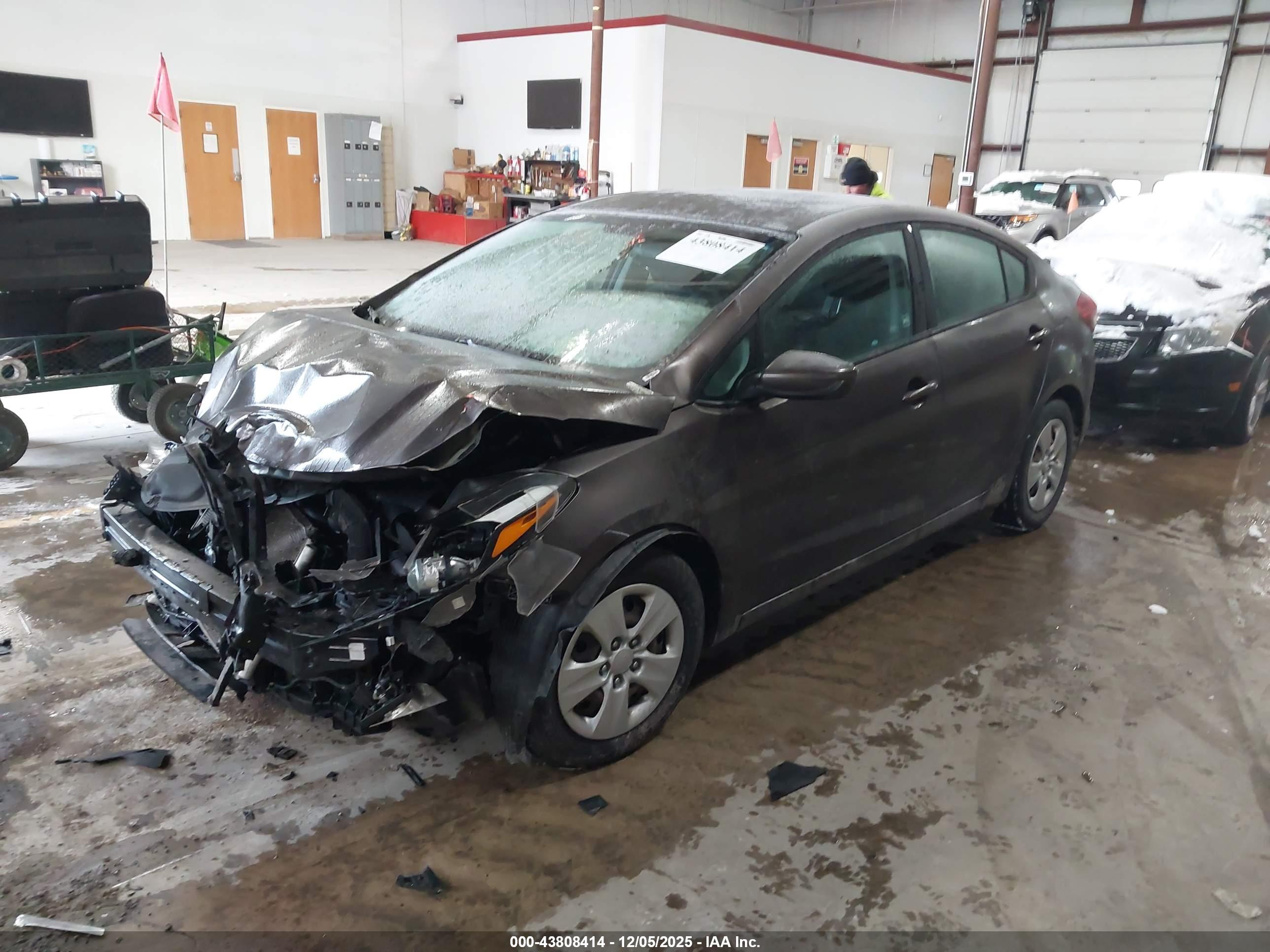KIA FORTE image 2