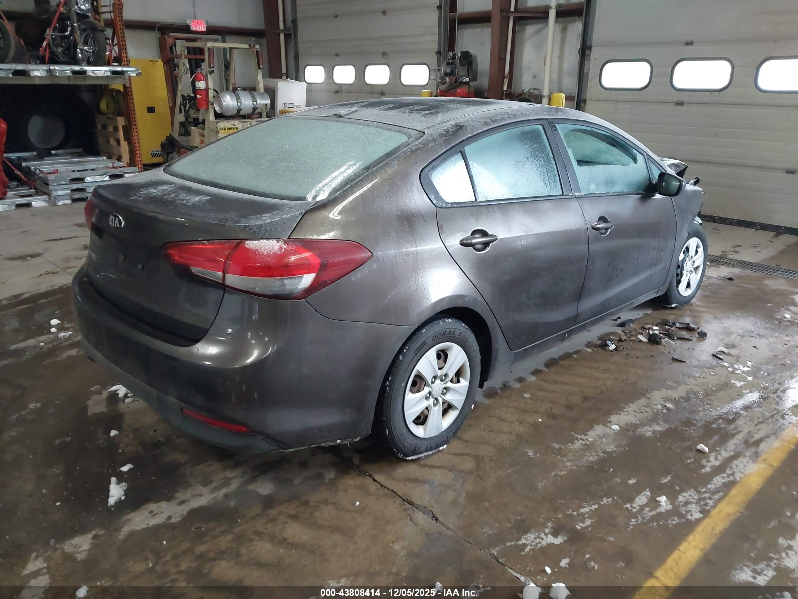 KIA FORTE image 4