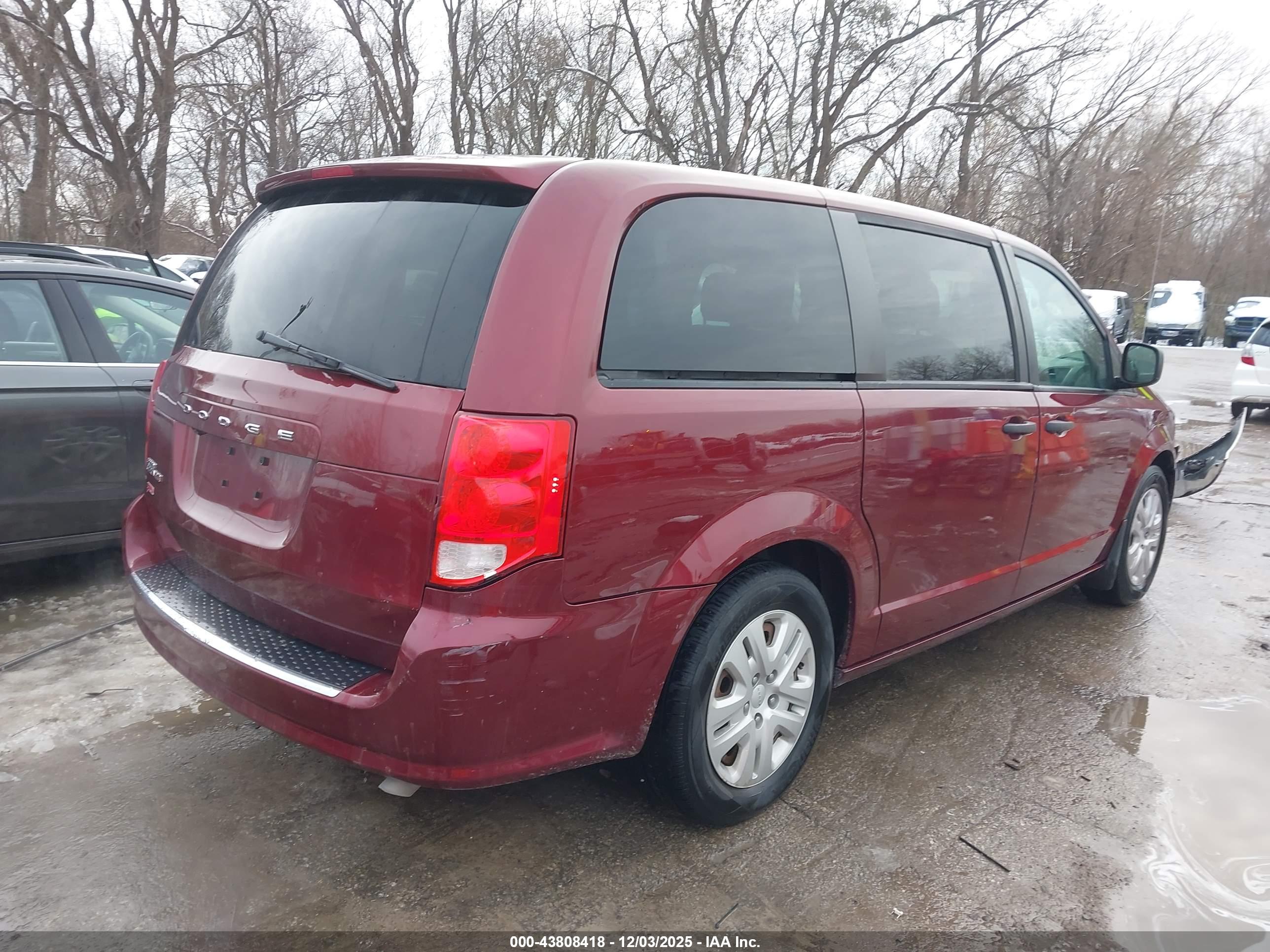 DODGE GRAND image 4