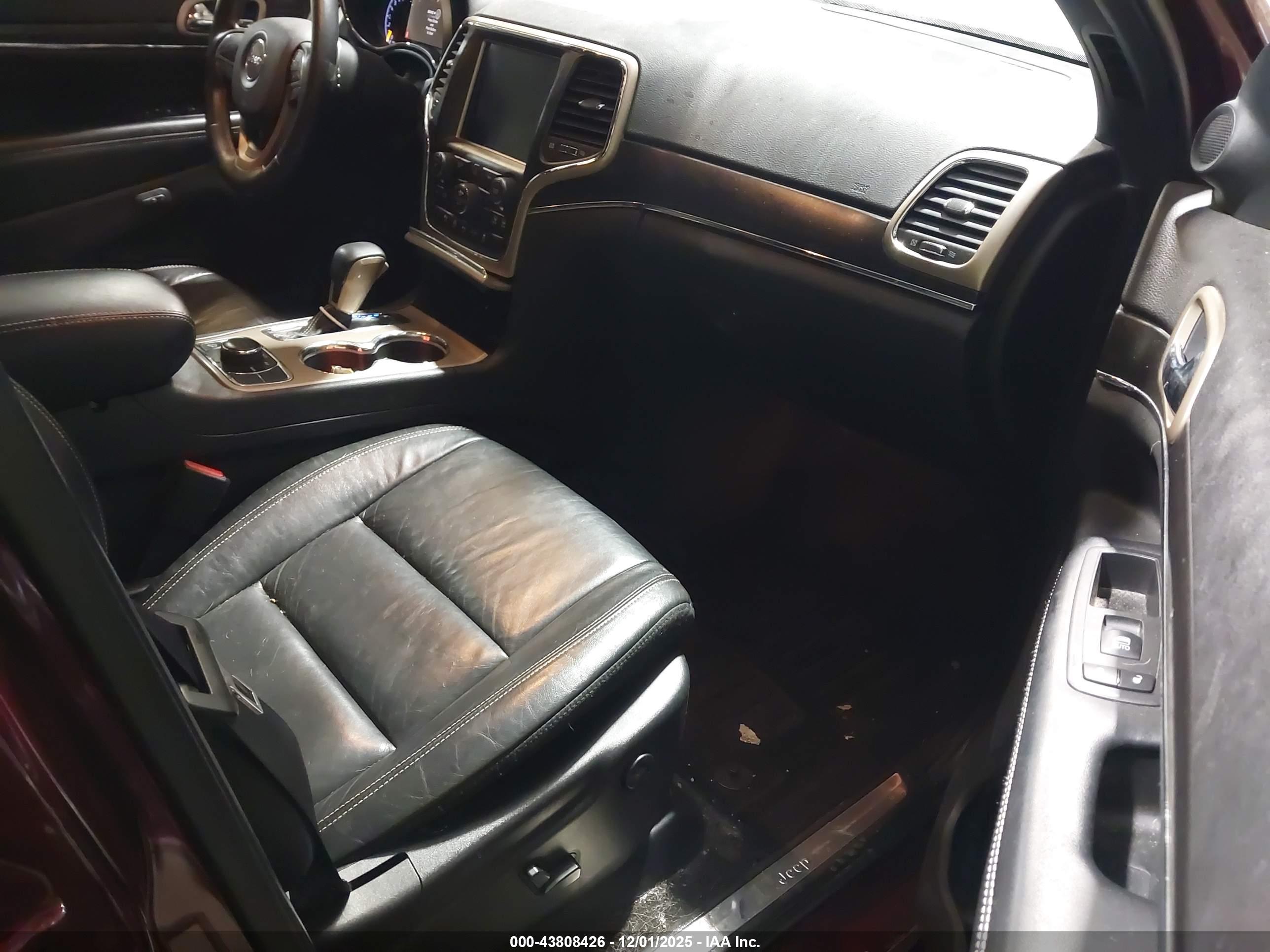 JEEP GRAND image 5