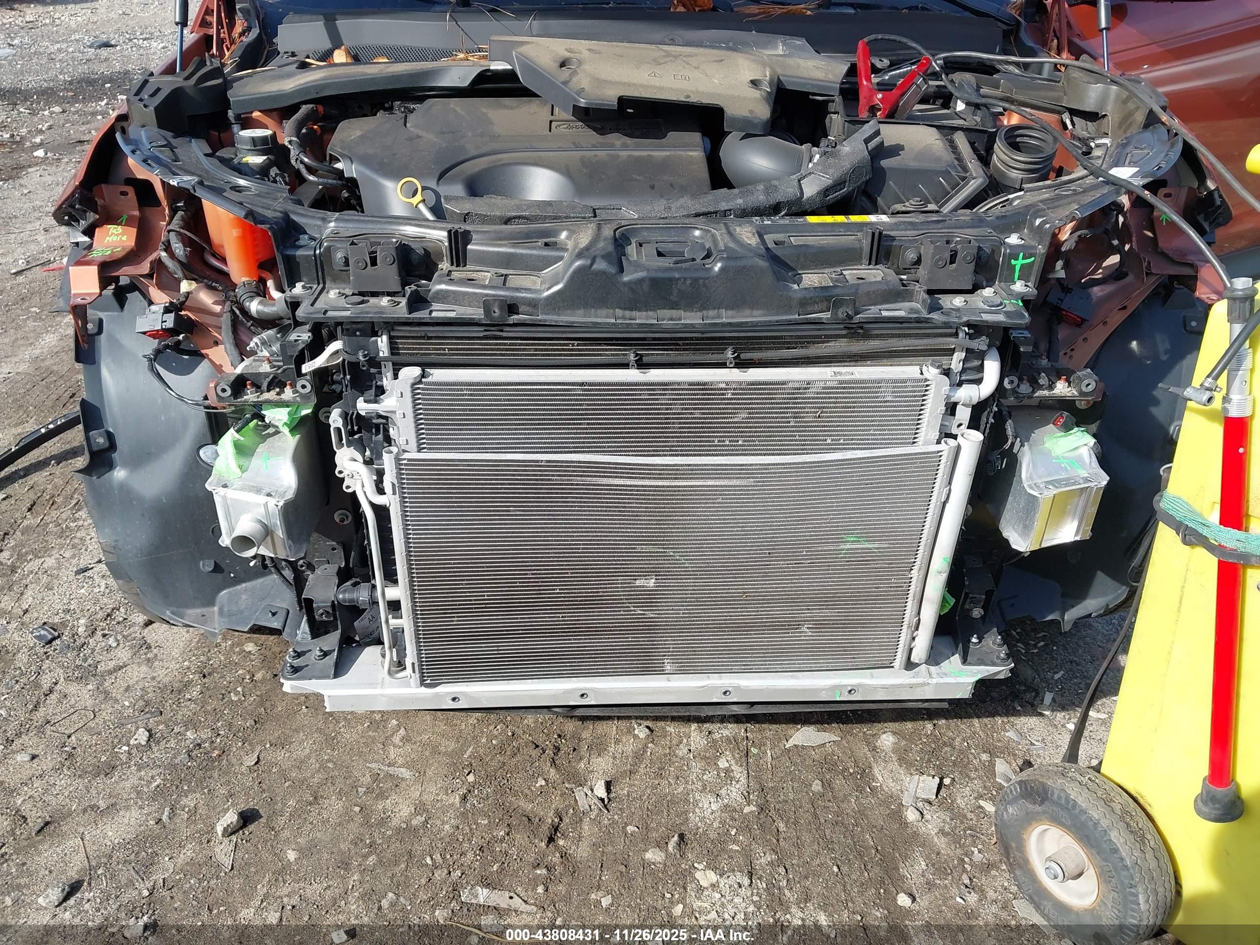 LAND ROVER image 6