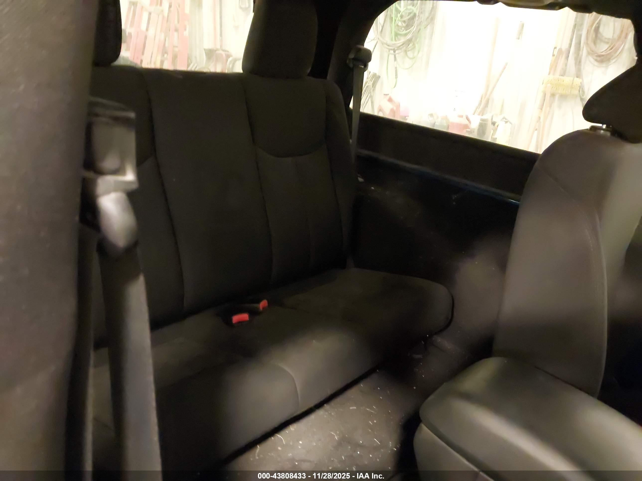 JEEP WRANGLER image 8