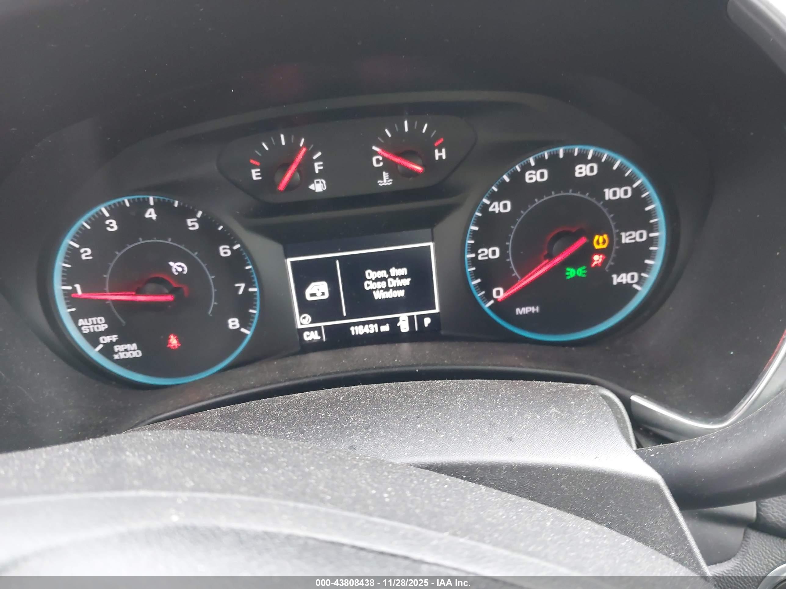 CHEVROLET EQUINOX image 7