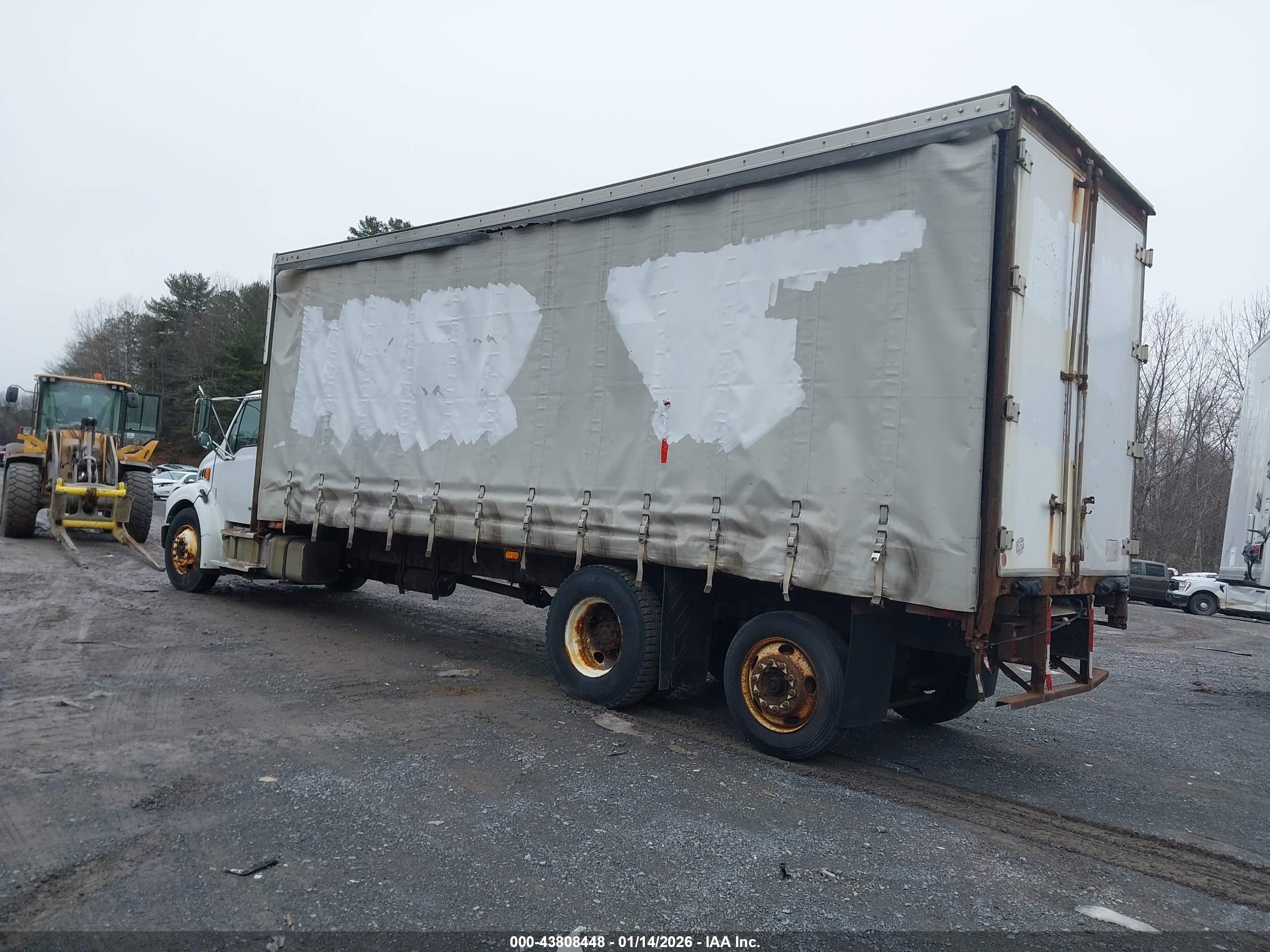 STERLING TRUCK image 3