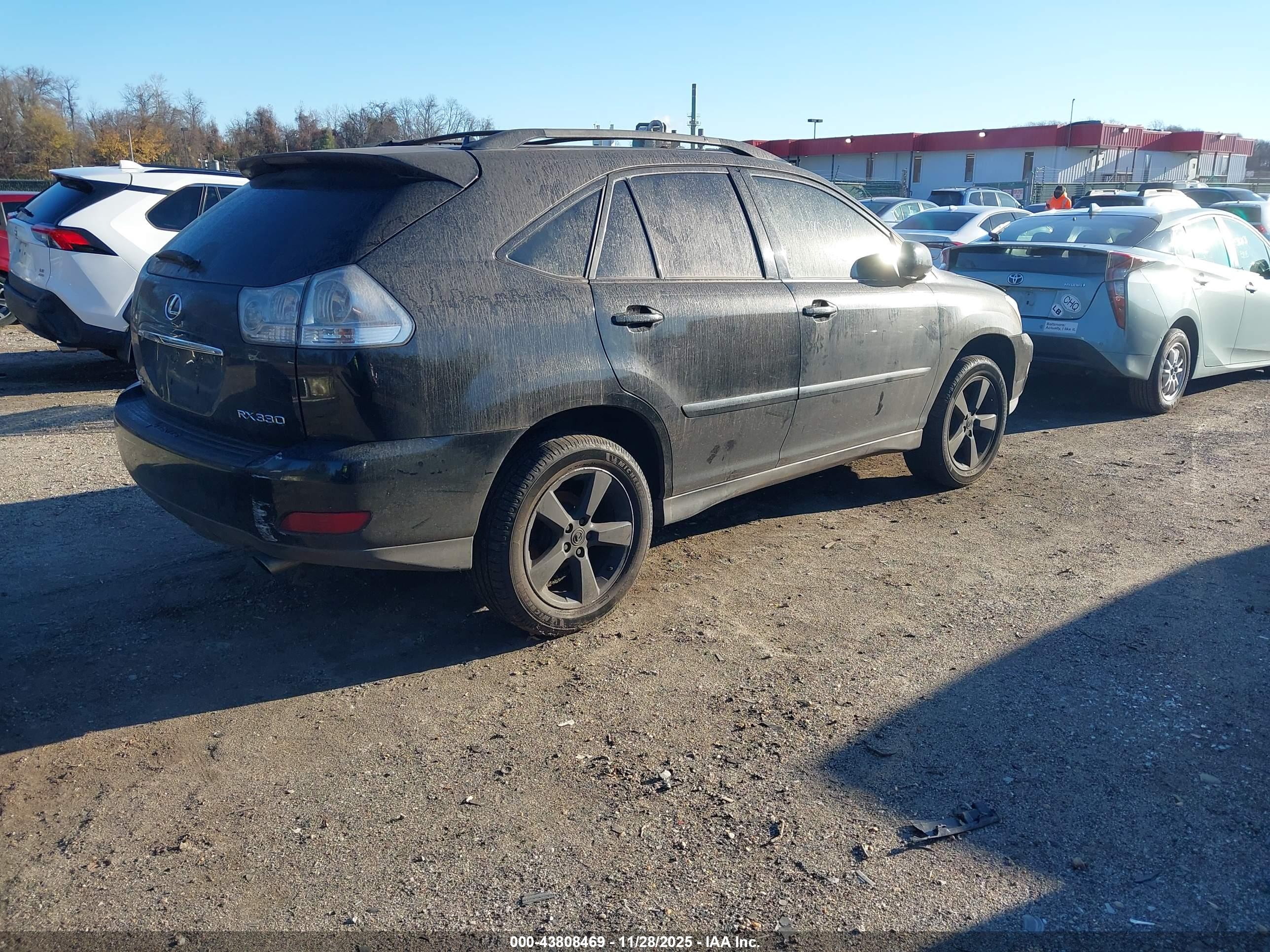 LEXUS RX image 4