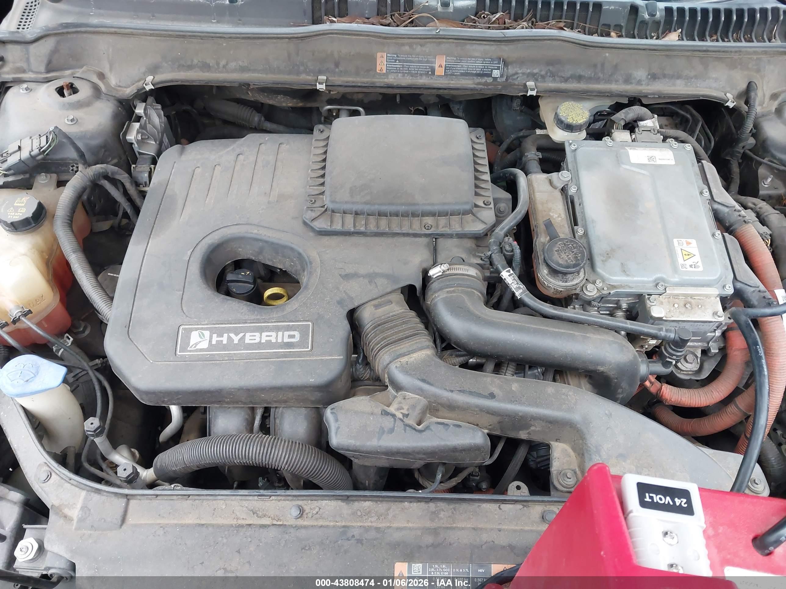 FORD FUSION image 10
