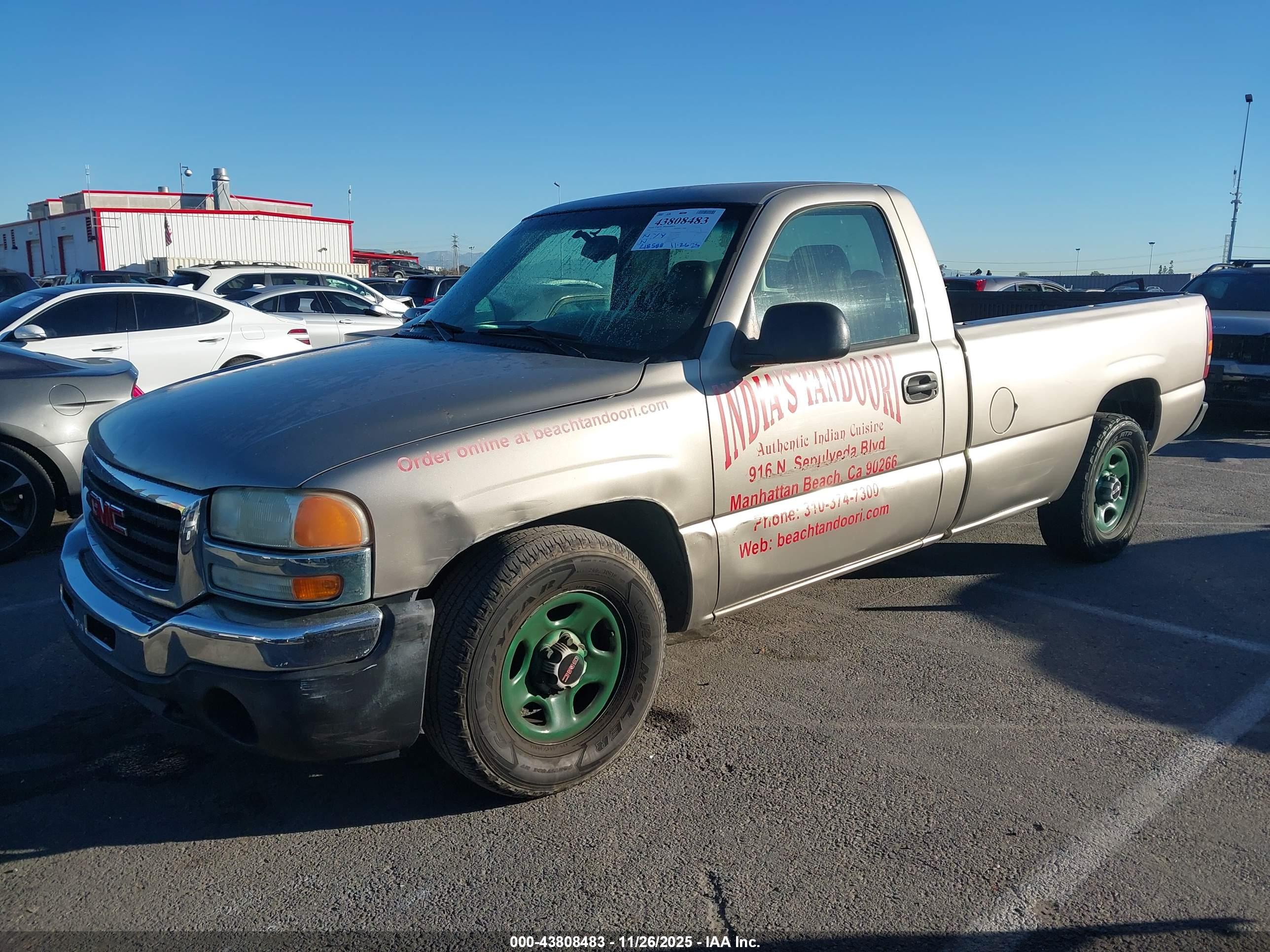 GMC SIERRA image 2