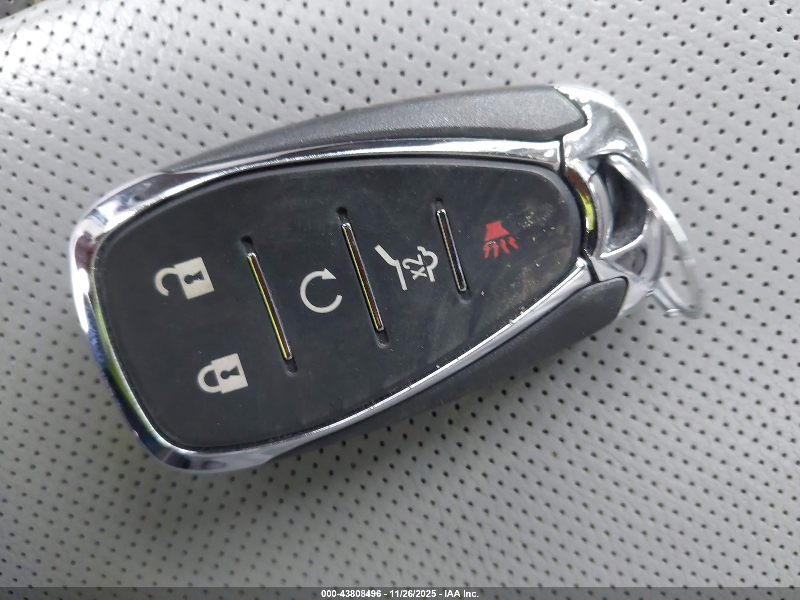 CHEVROLET TRAVERSE image 11
