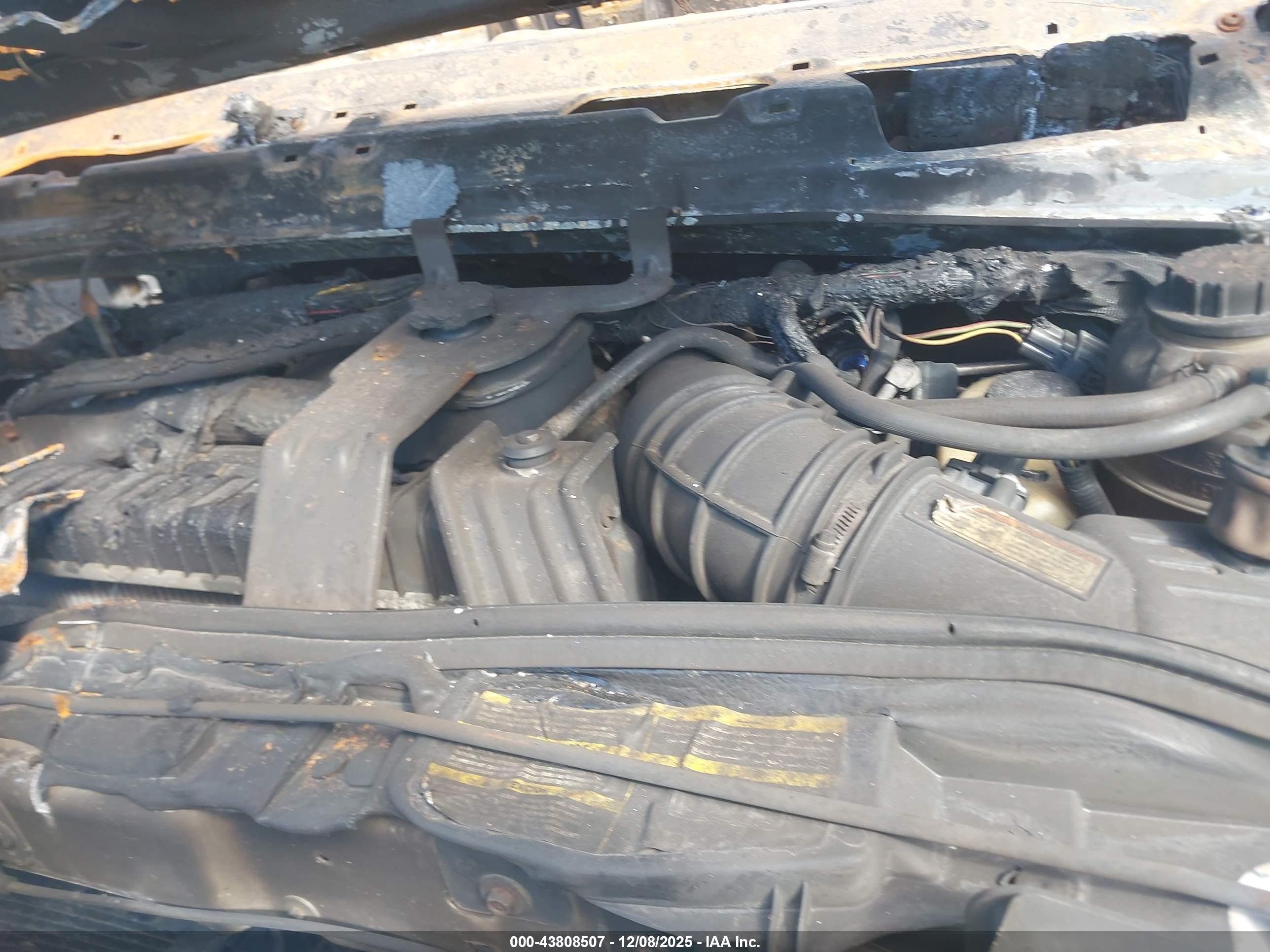 FORD E-450 image 10
