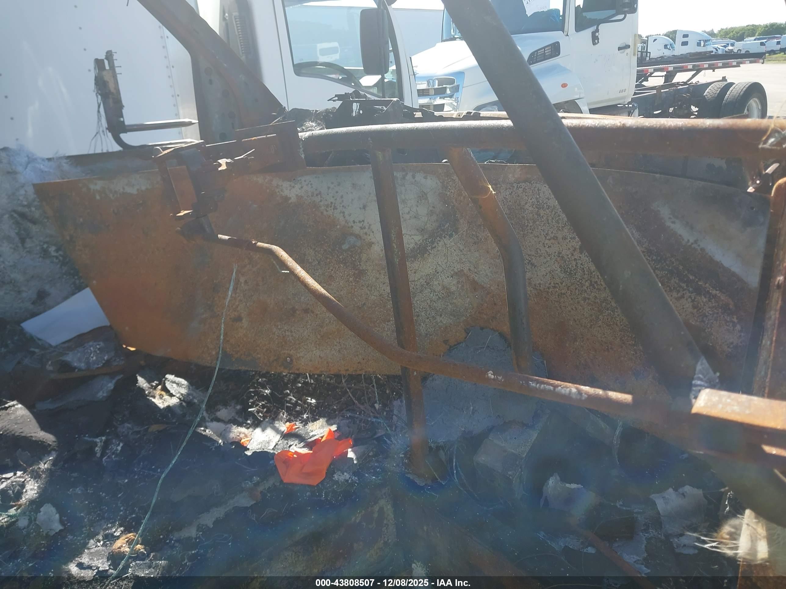 FORD E-450 image 5