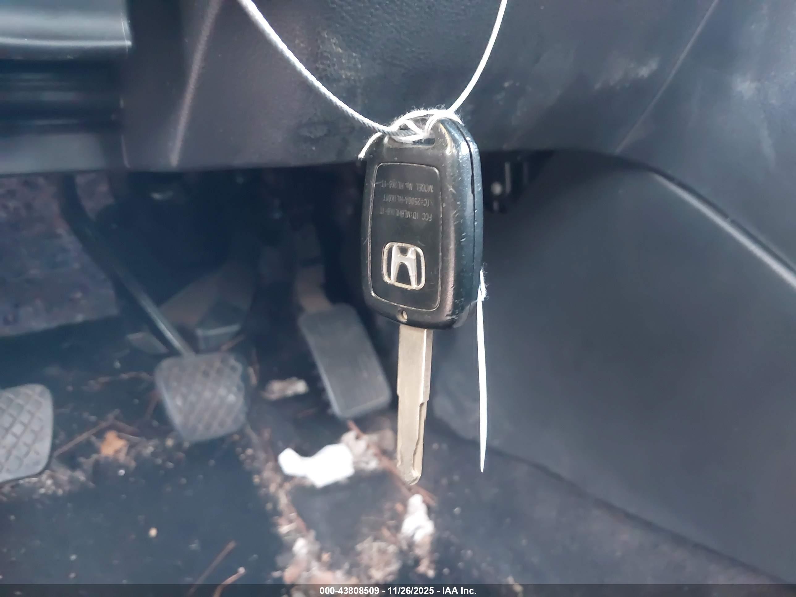 HONDA ACCORD image 11