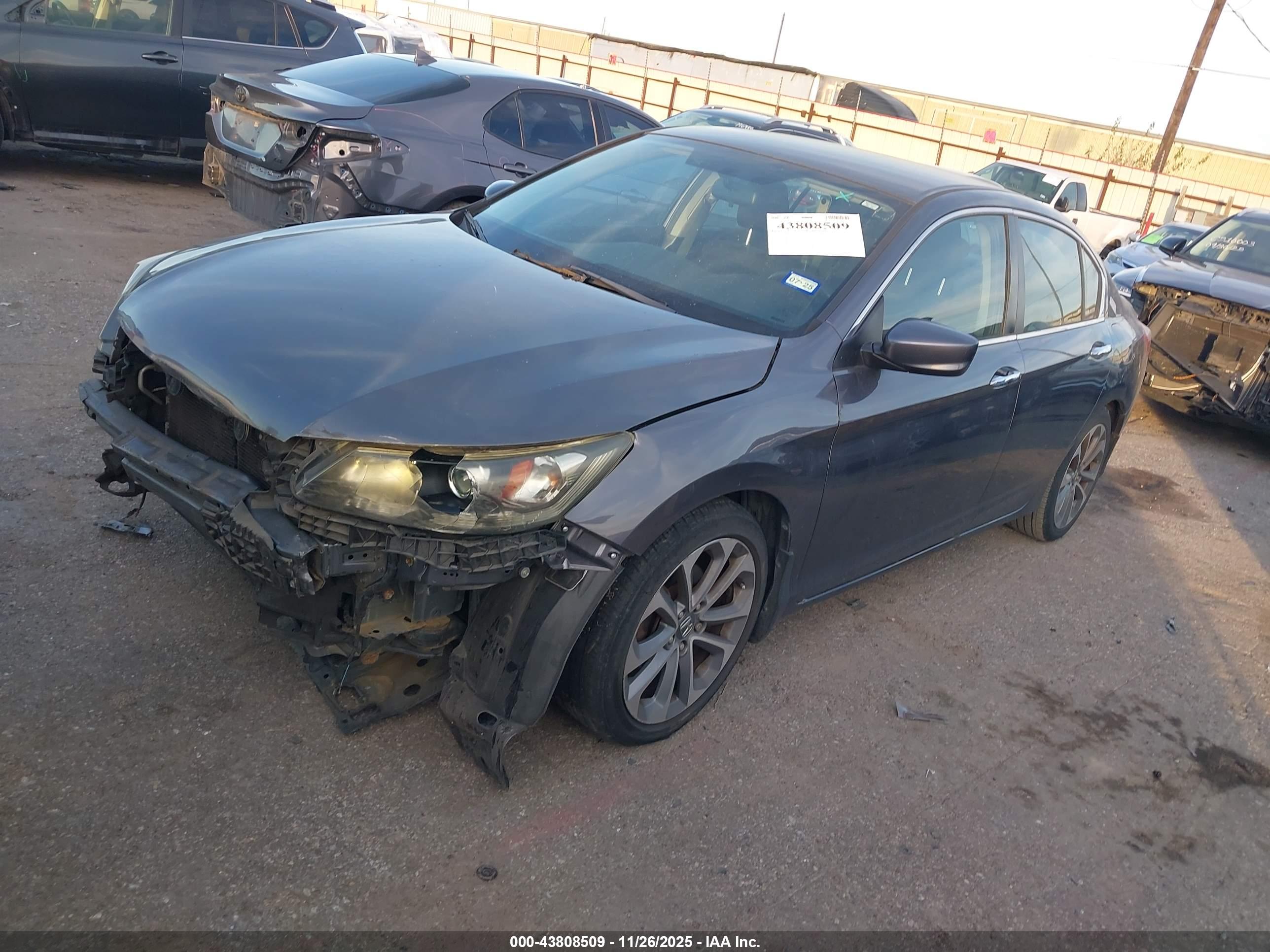 HONDA ACCORD image 2
