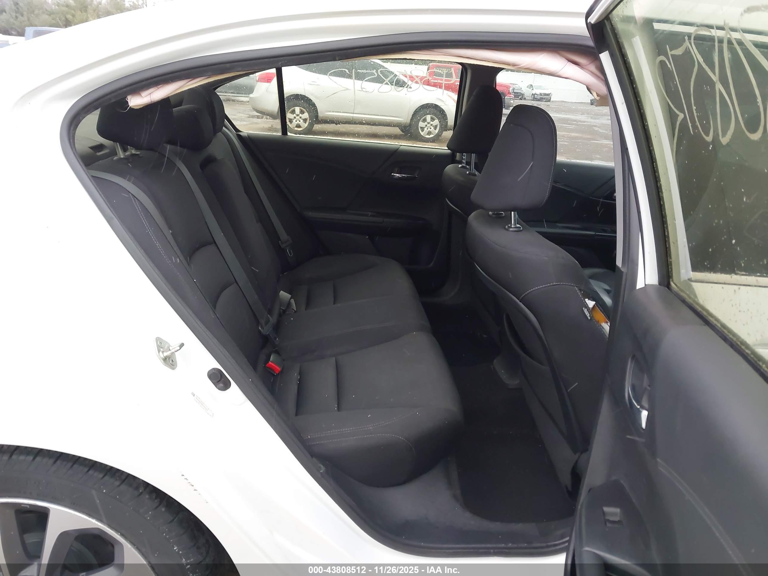 HONDA ACCORD image 8