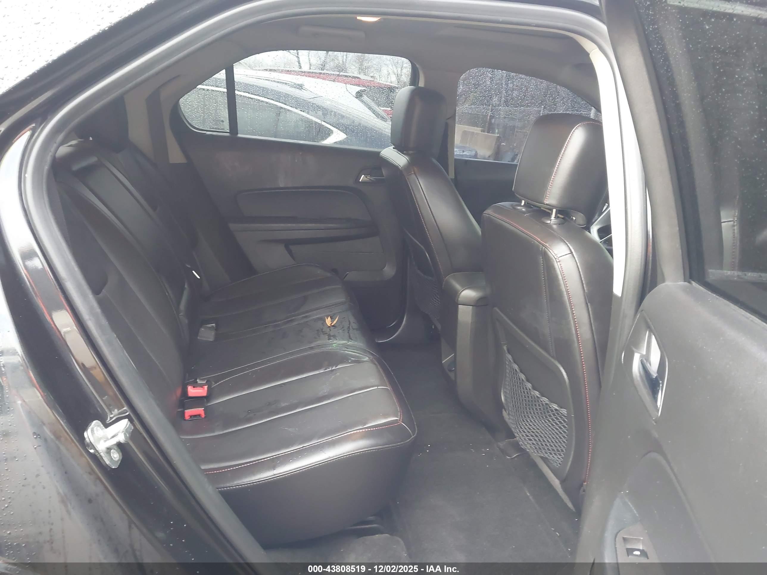 CHEVROLET EQUINOX image 8