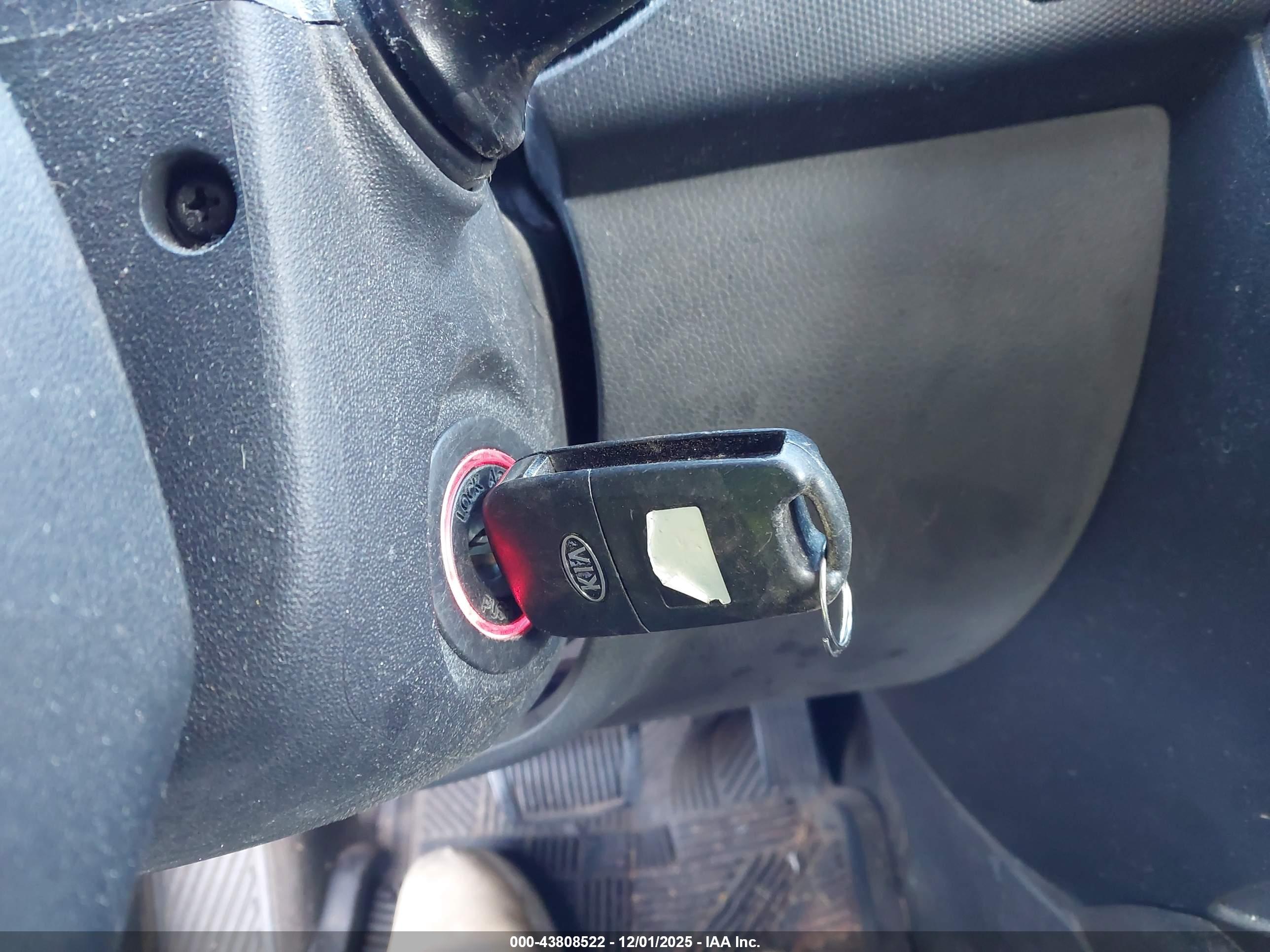 KIA SOUL image 11